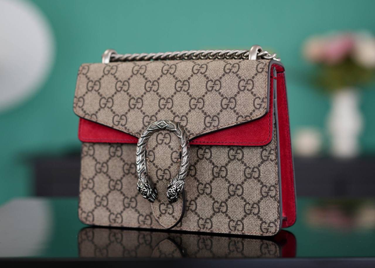 🥯GG Dionysus系列经典酒神 老花红 20cm GG家长青款，酒神里面的经典基础款 出镜率非常高 简直是穿搭利器 官方款号 421970 尺寸：20x15x5cm