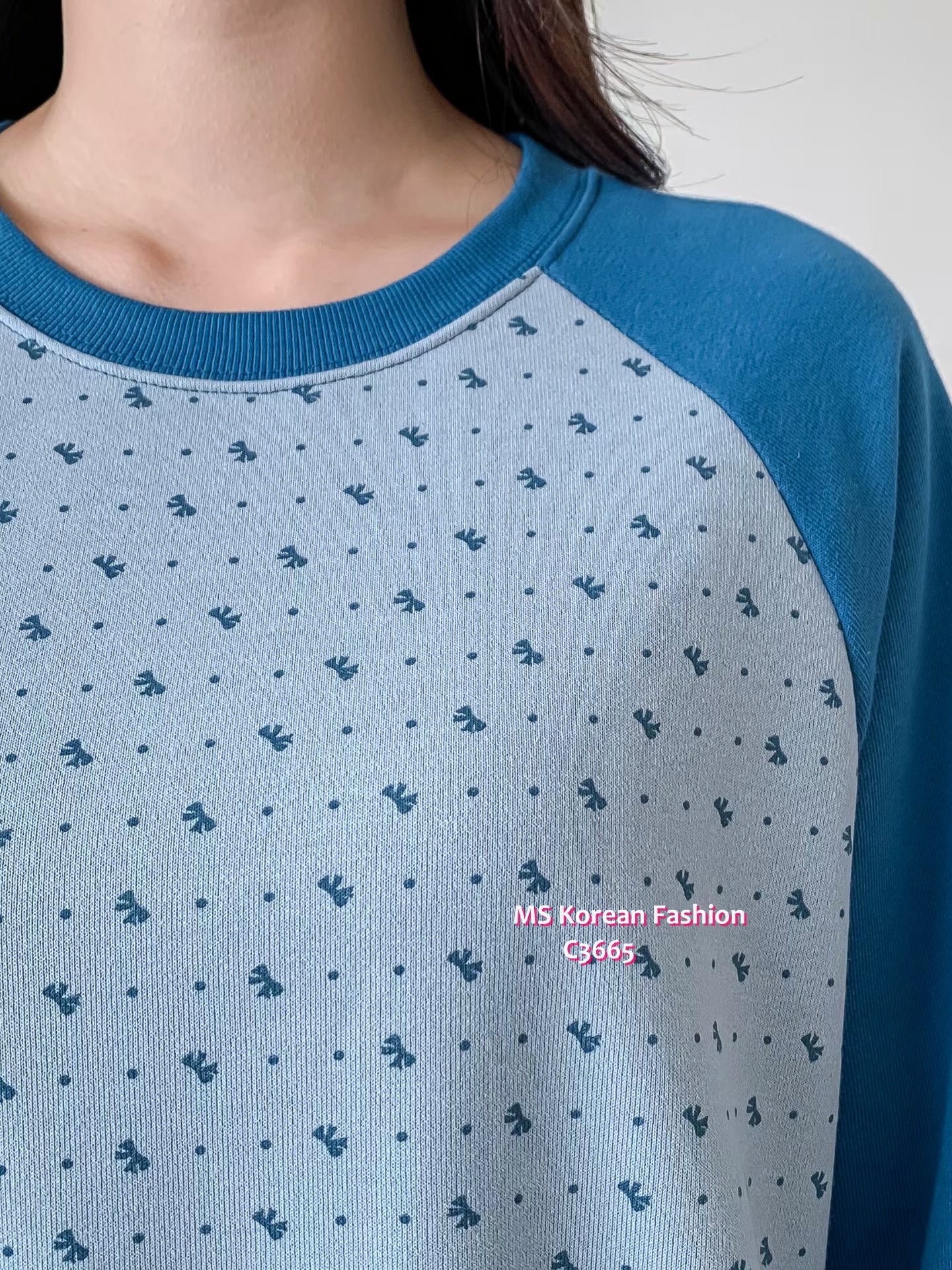 C3665 韓國🇰🇷小蝴蝶結圖案拼布top