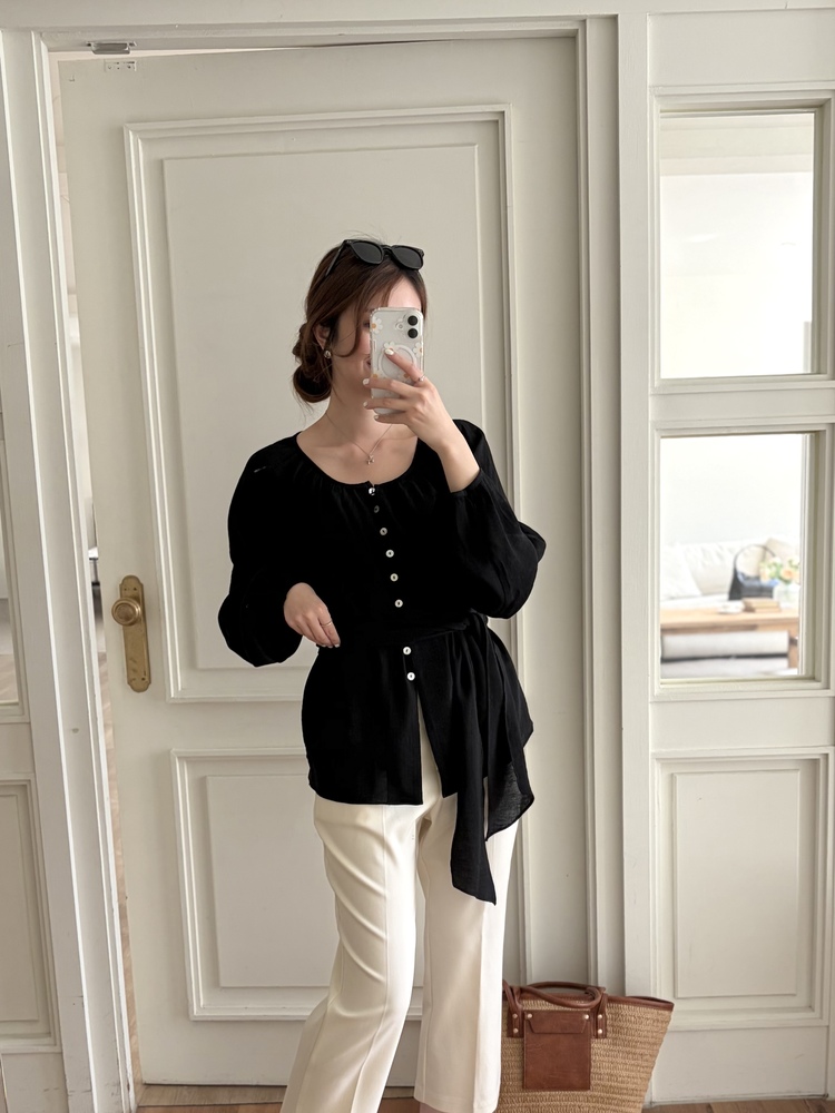 Eloise Tie-Neck Blouse (Black)