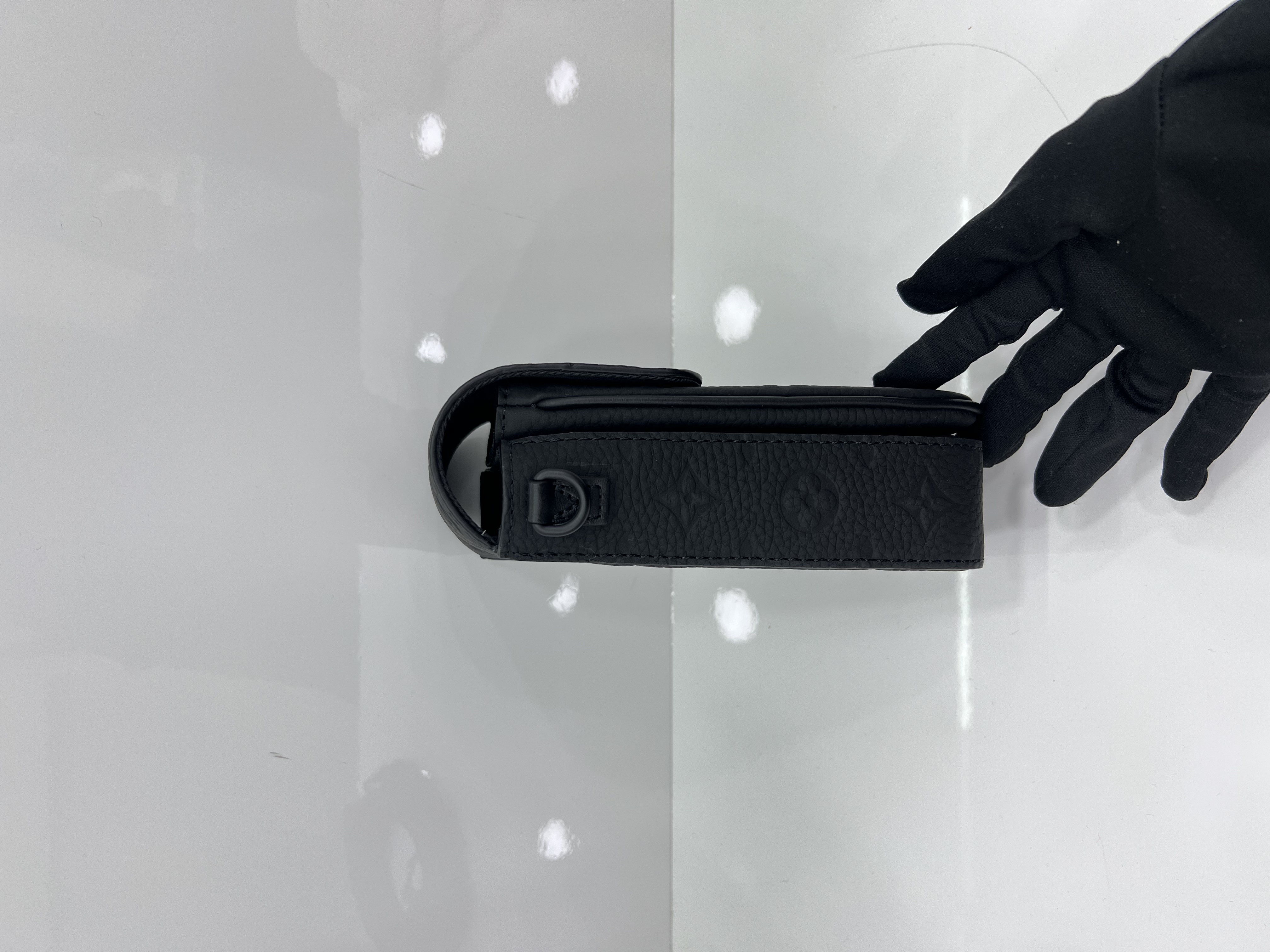 直播貨品 |  [1個-$100 2個-$300］EE26