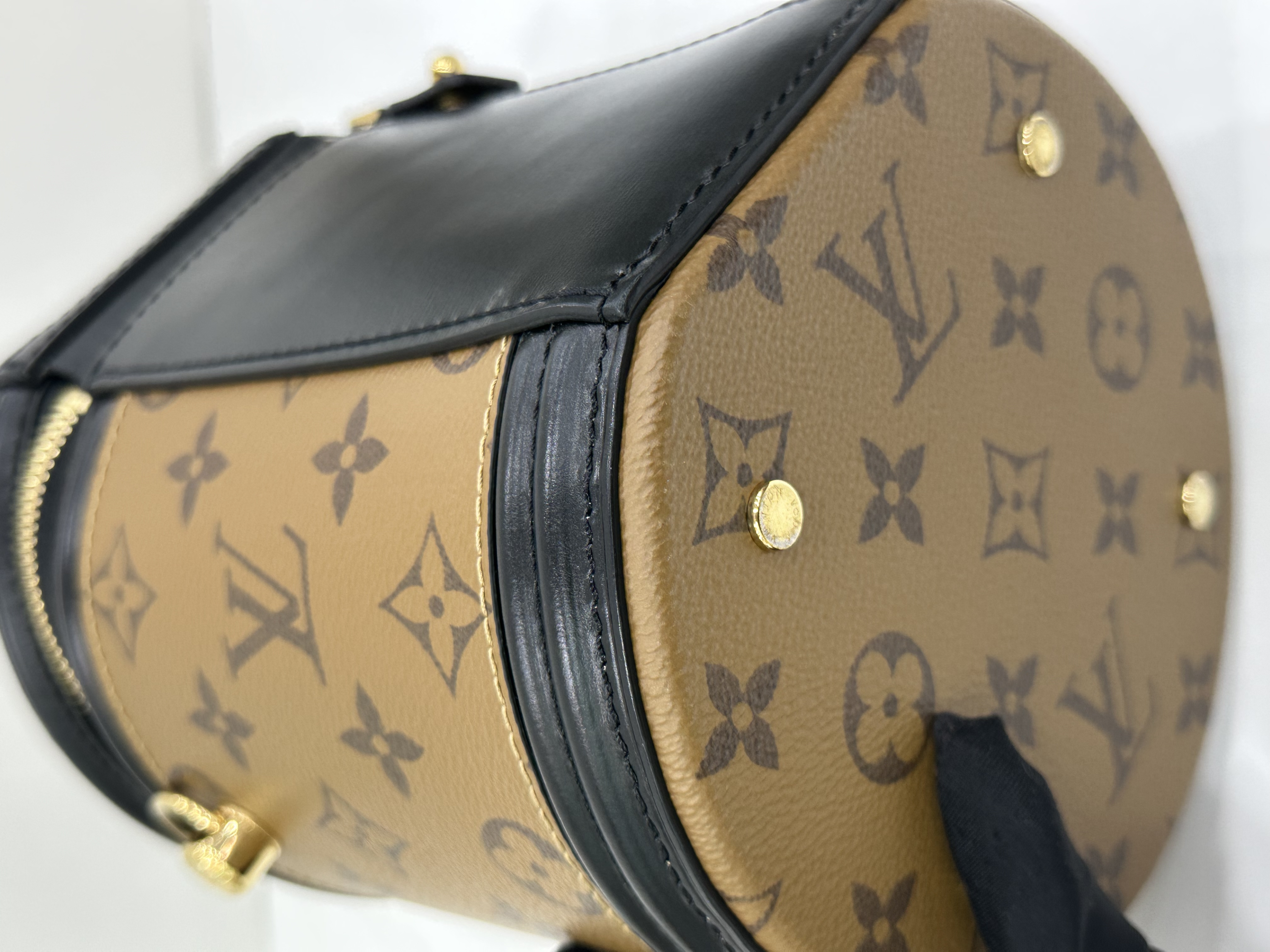 直播貨品 |  [1個-$100 2個-$300］GG05