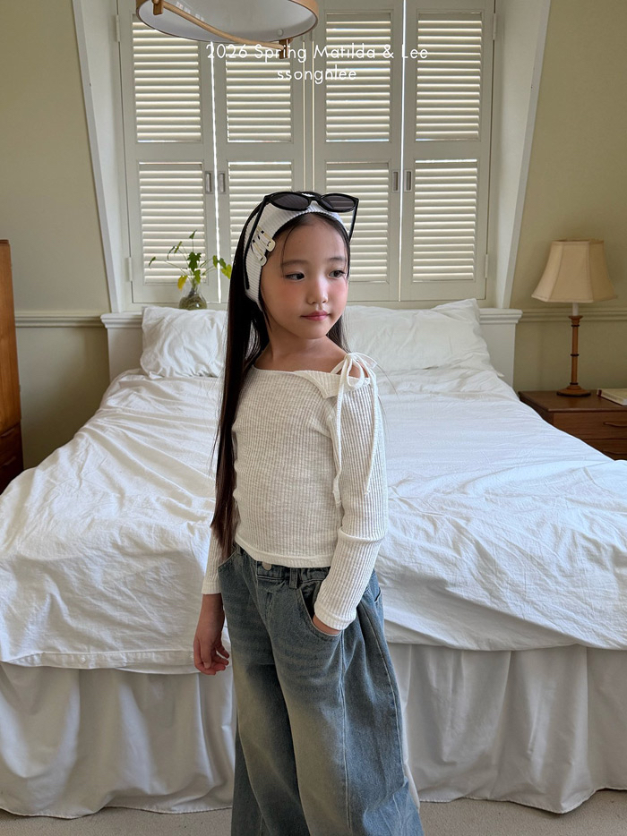 🇰🇷Matilda&Lee tee