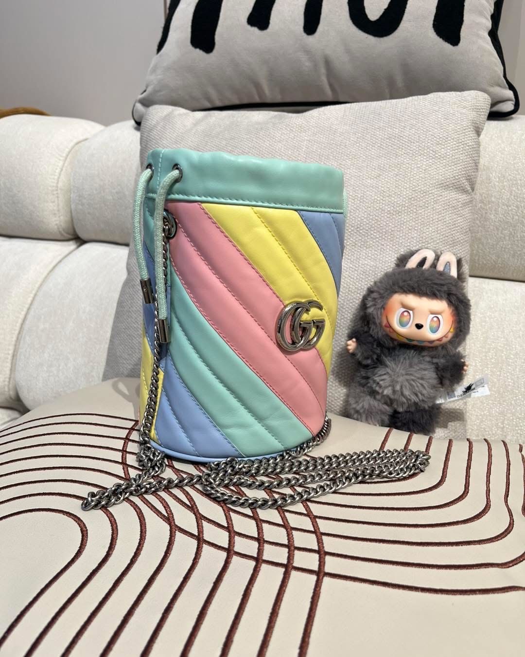 Gucci mini bucket bag 100%Authentic,98%new✅dust bag