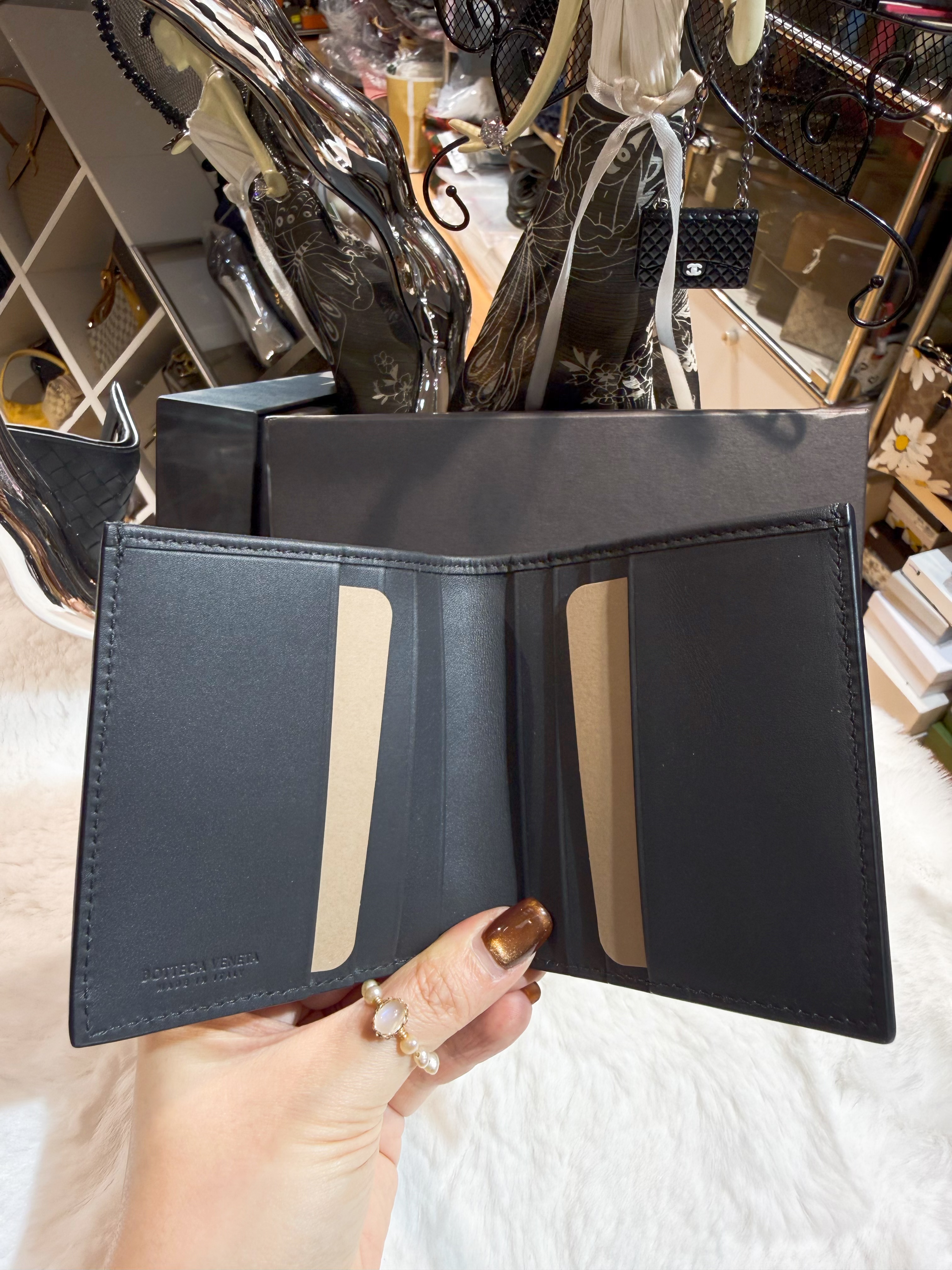 BV bi fold wallet 6cc/dark navy