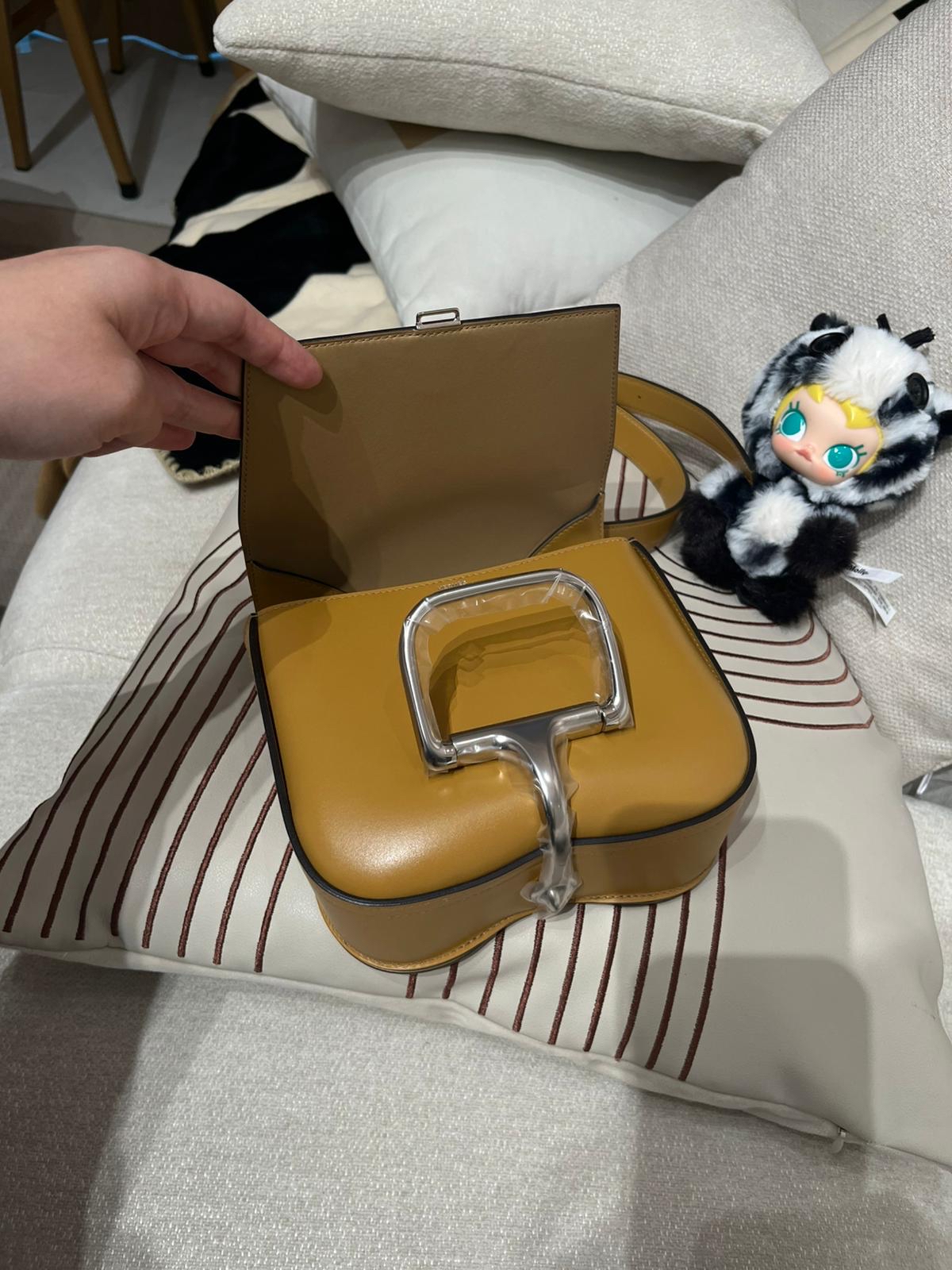 Hermes della Cavalleria Stamp B 100%Authentic , brand new ✅Dust bag✅Box✅專門店收據