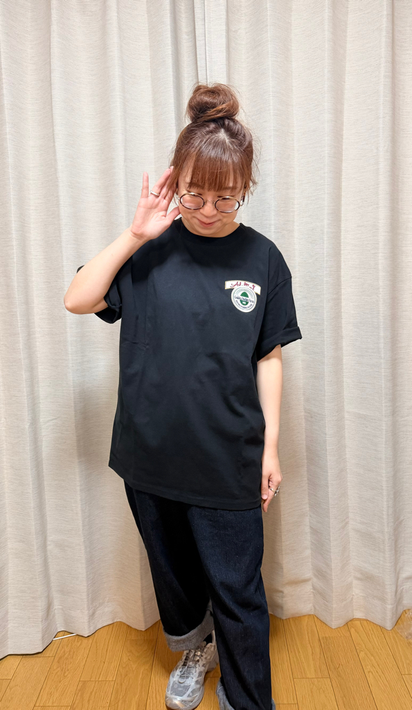 日本襟章衫