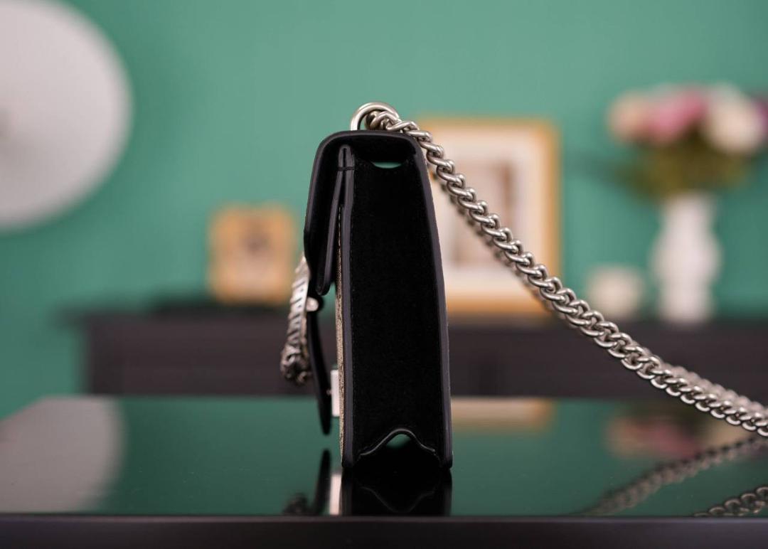 🥯GG Dionysus系列经典酒神 老花黑 20cm GG家长青款，酒神里面的经典基础款 出镜率非常高 简直是穿搭利器 官方款号 421970 尺寸：20x15x5cm