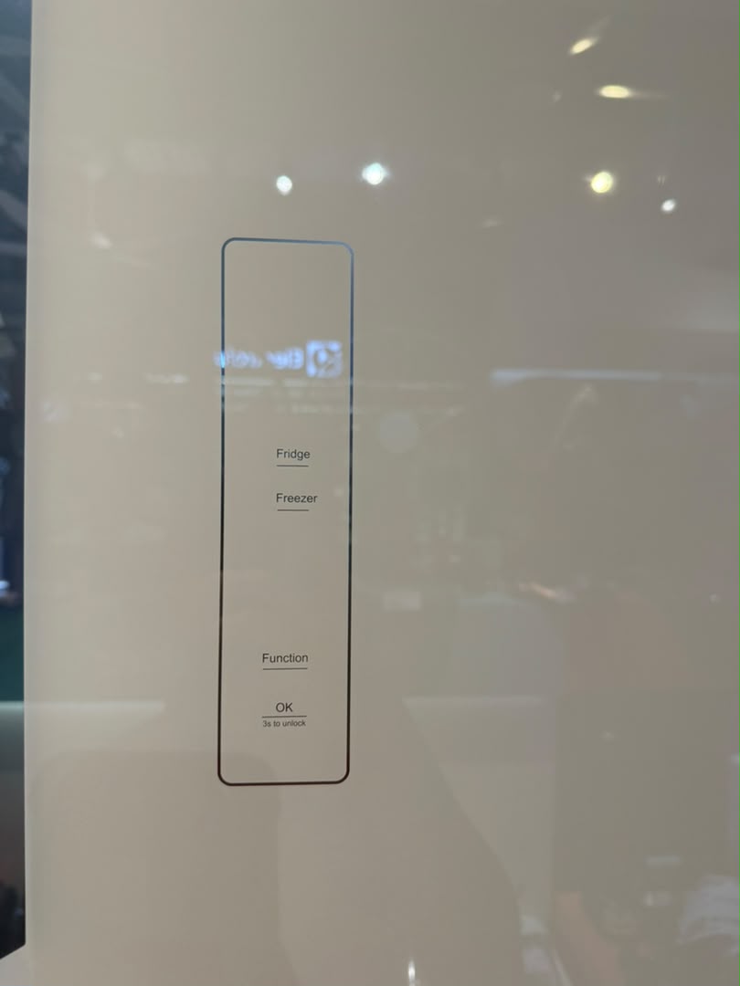 CHiQ Refrigerator Side By Side 708L (CSS-708N-GCW)