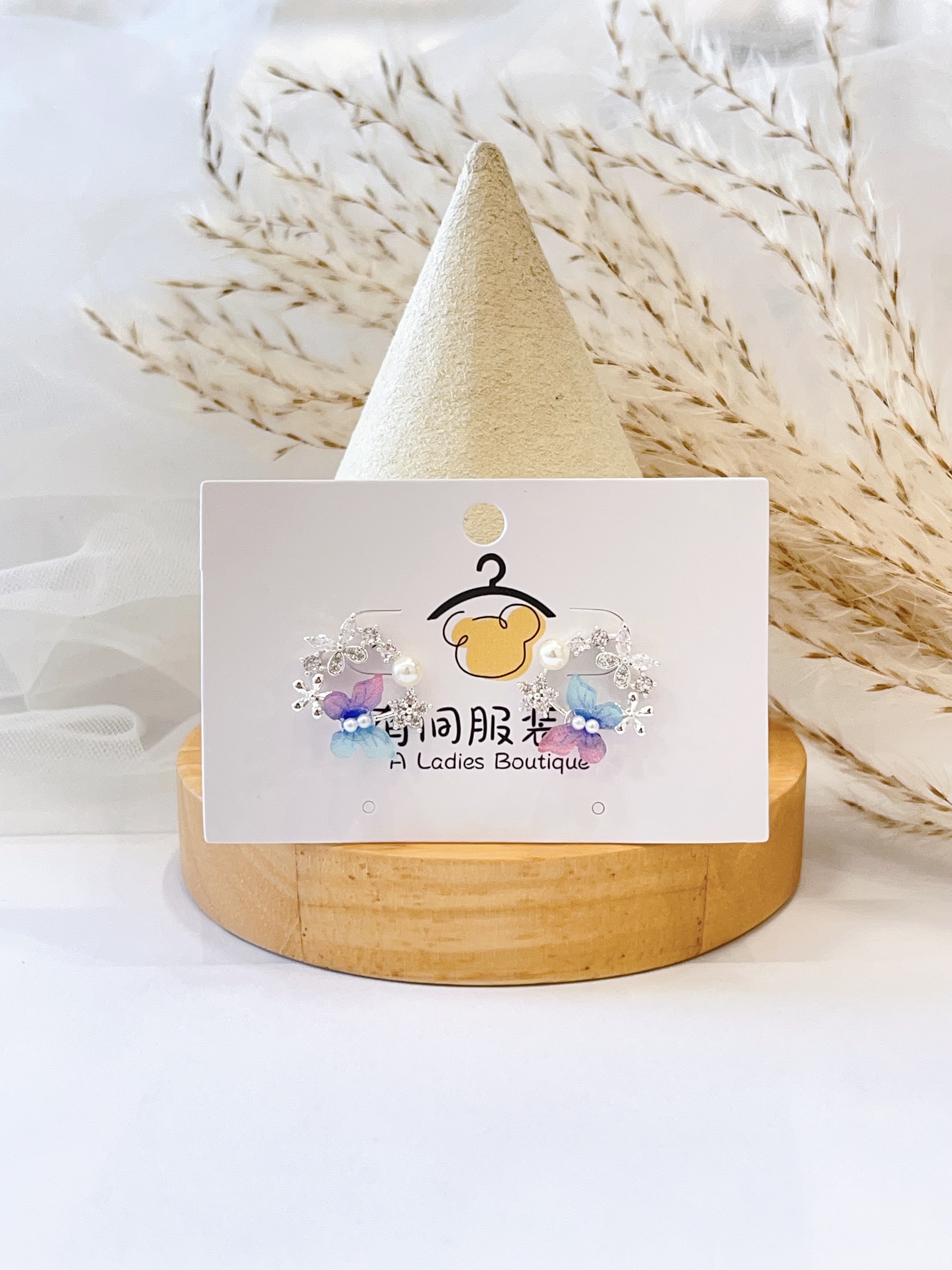 小众高级渐变蝴蝶耳环