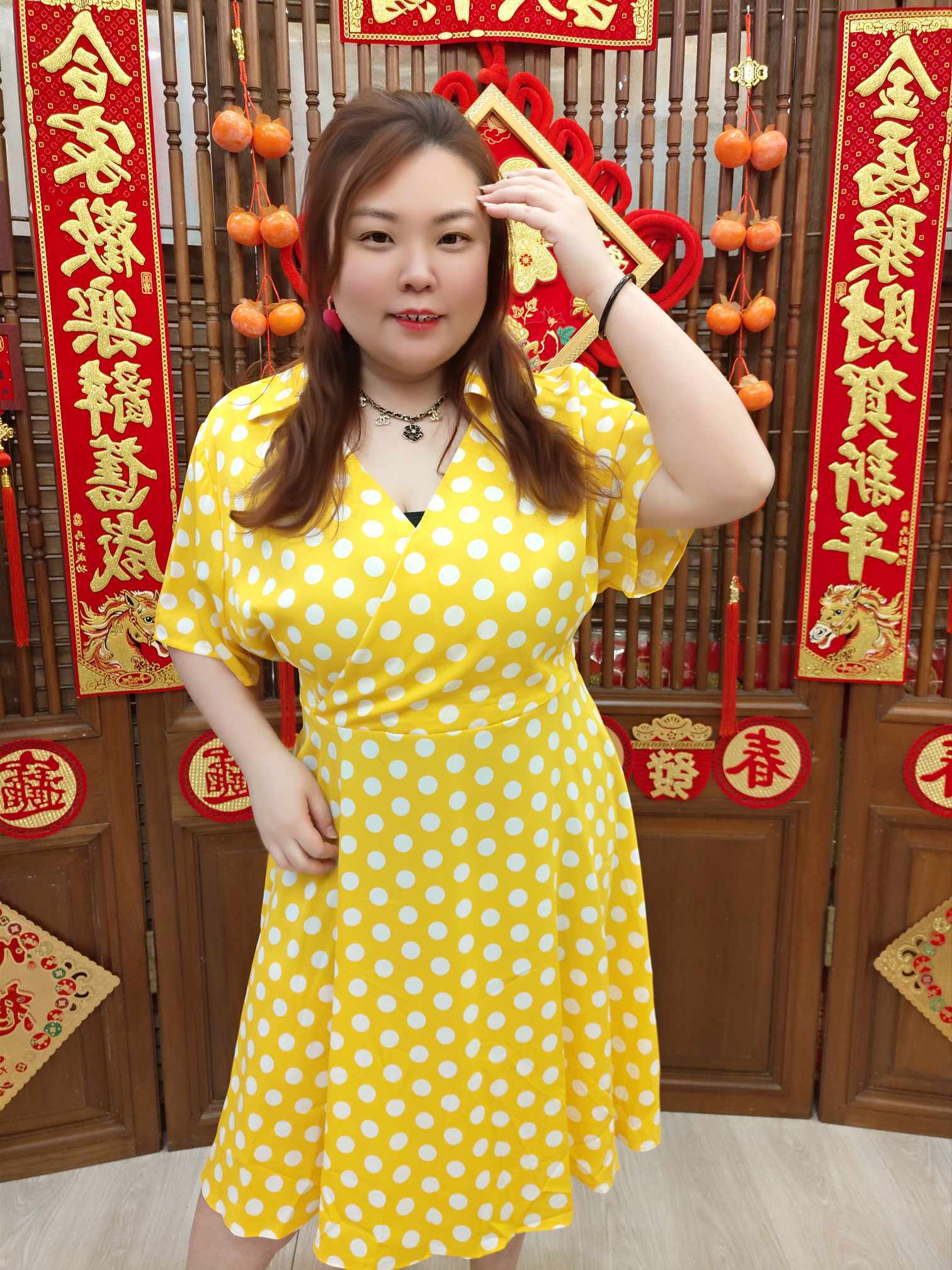 NJN06 TW#5238 复古港风V领连衣裙