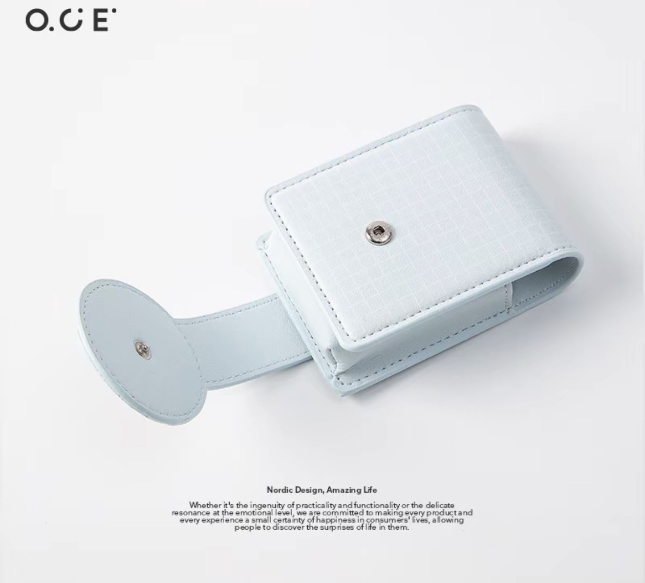 Portable MakeUp Pouch