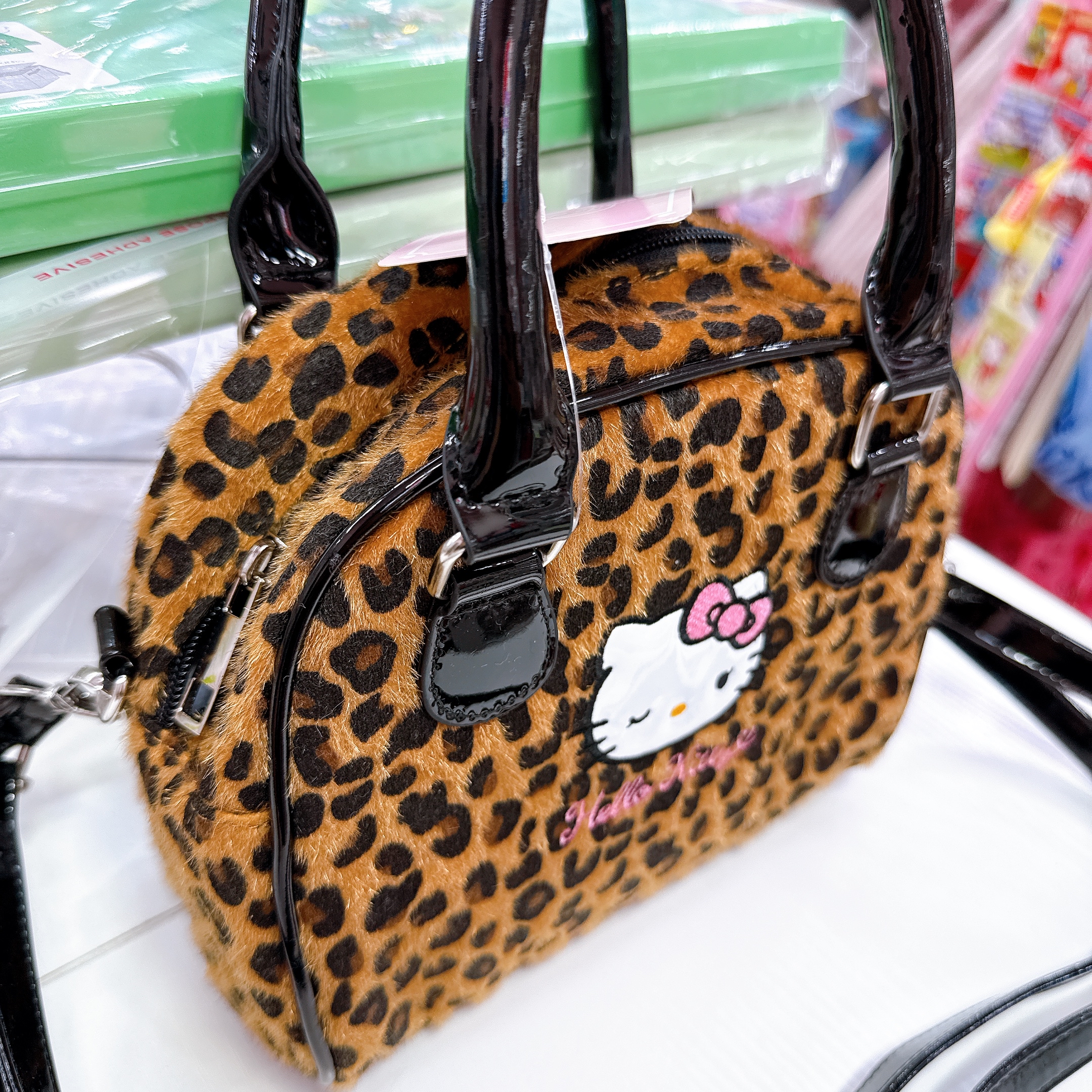 日本直送日本限定Hello Kitty豹紋手挽袋可斜孭