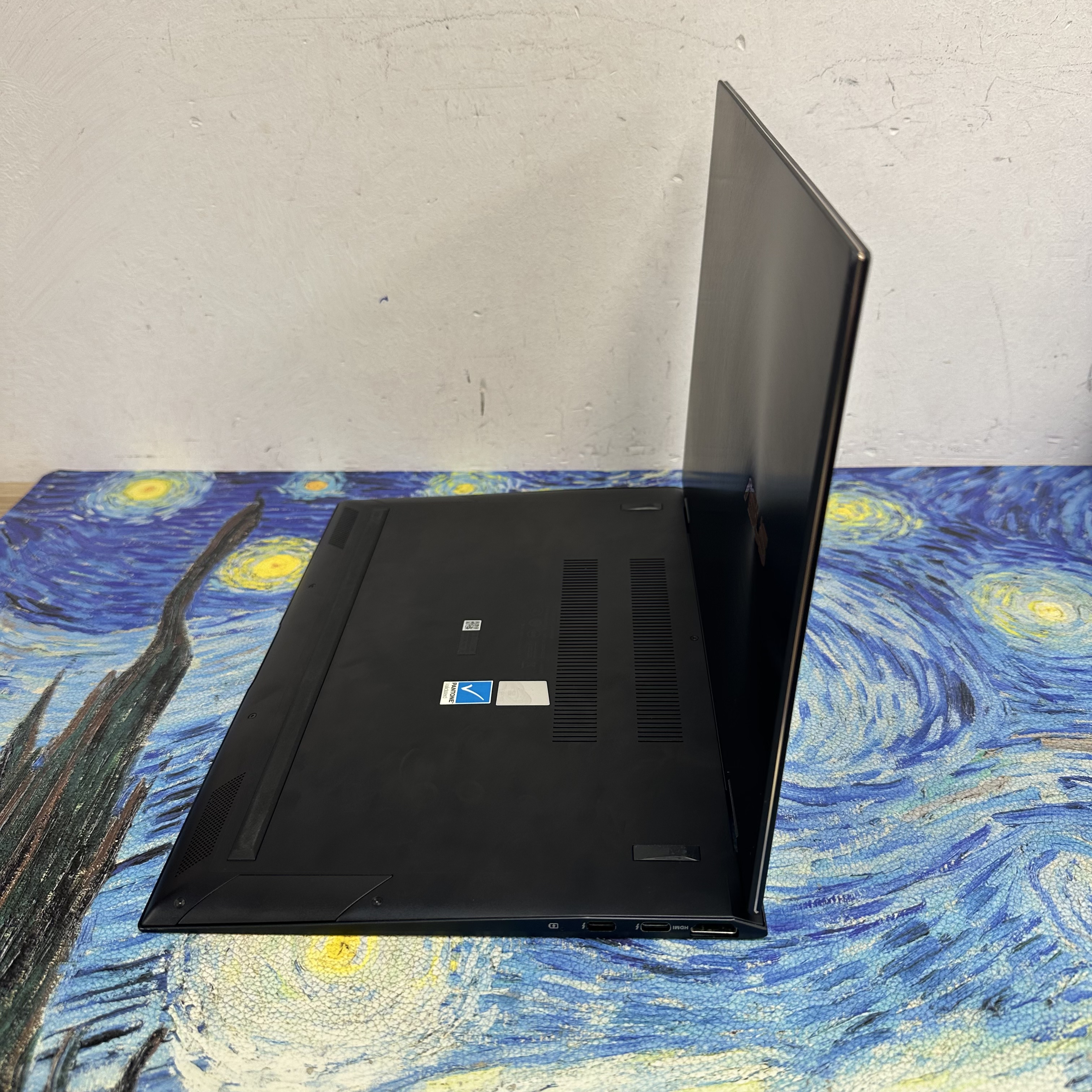 #5940 (4K 360度Touch Mon 超輕薄華碩🔥) Asus Zenbook 13.3寸 Intel i7-1165G7/16GB Ram/512GB SSD /Pantone認證/Laptop / Notebook / Tablet / YouTube / Netflix / Win11/ Office / Work / PC
