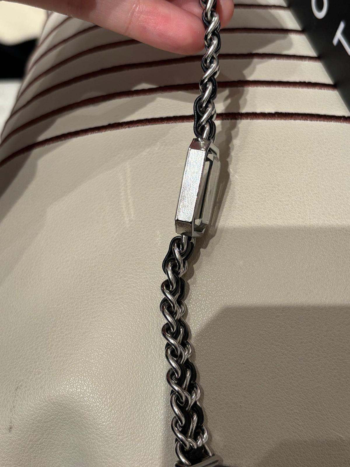 Chanel Première Iconic Chain Quartz Watch H0451 S size  100%Authentic, 95%New ✅證書