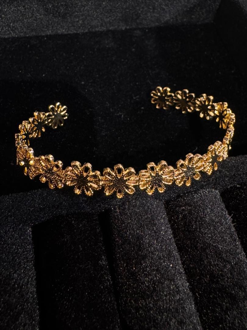 Daisy Bloom Cuff Bracelet