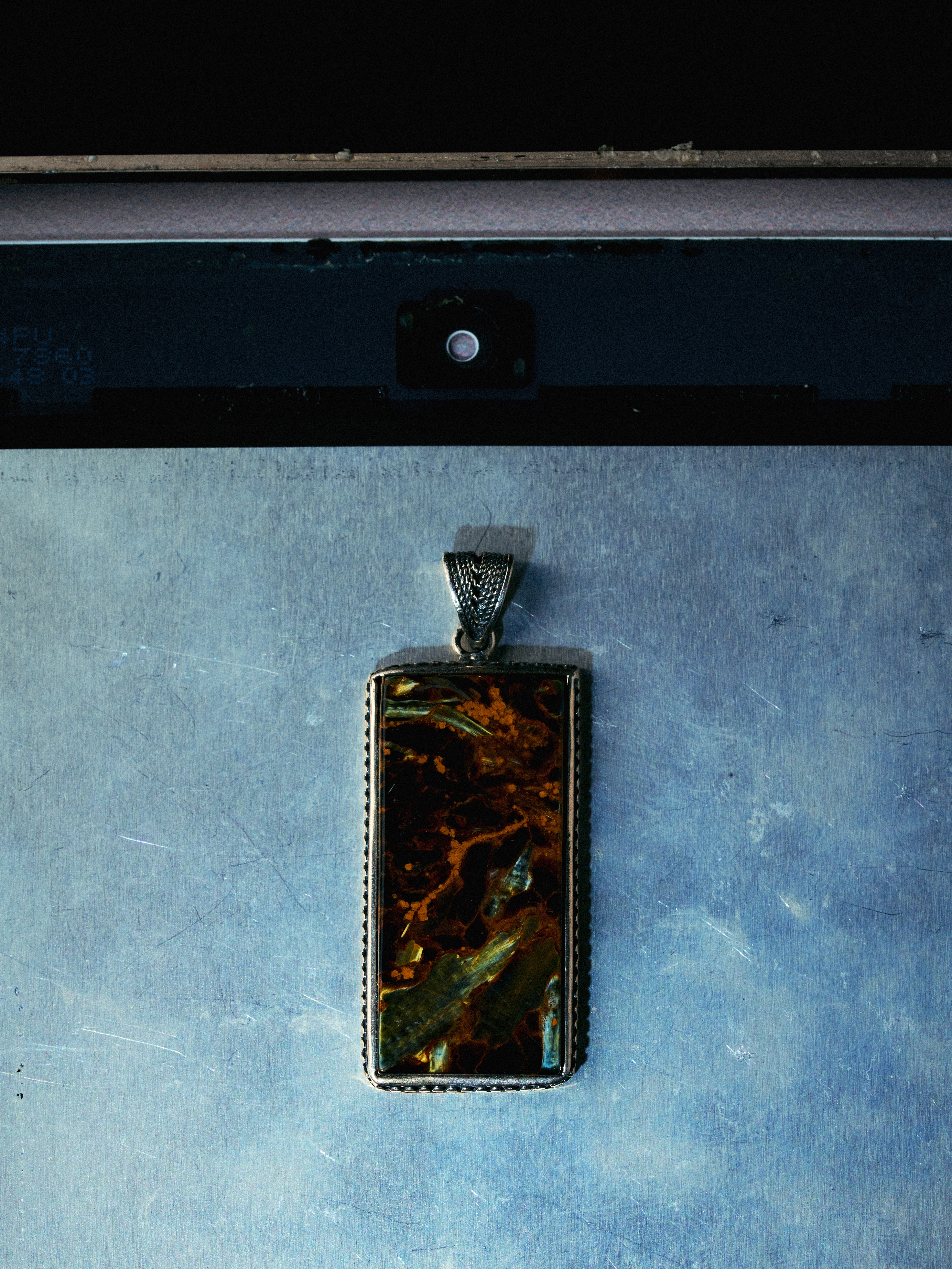Stromborn Pendant