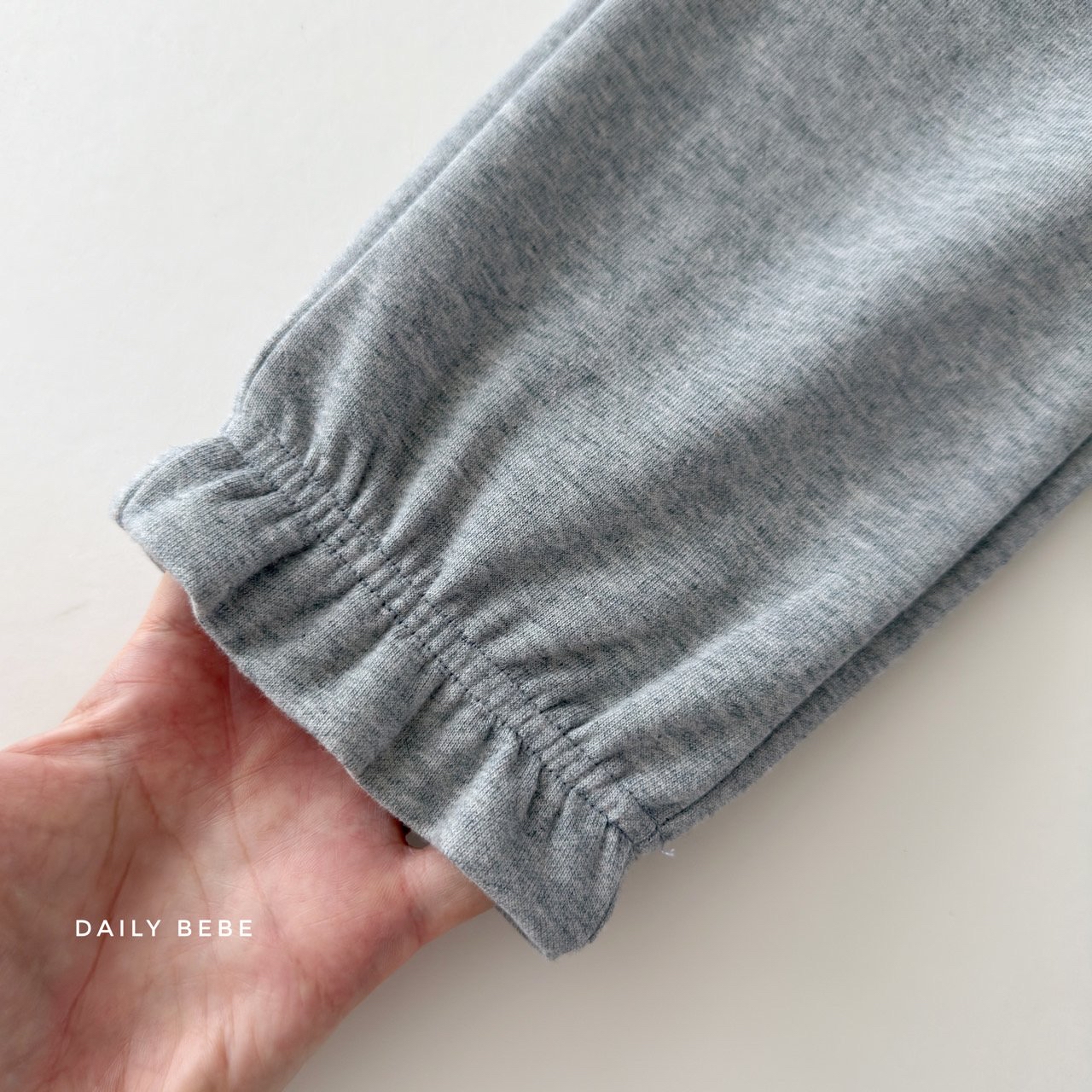 Dailybebe | Frill Jogger Pants