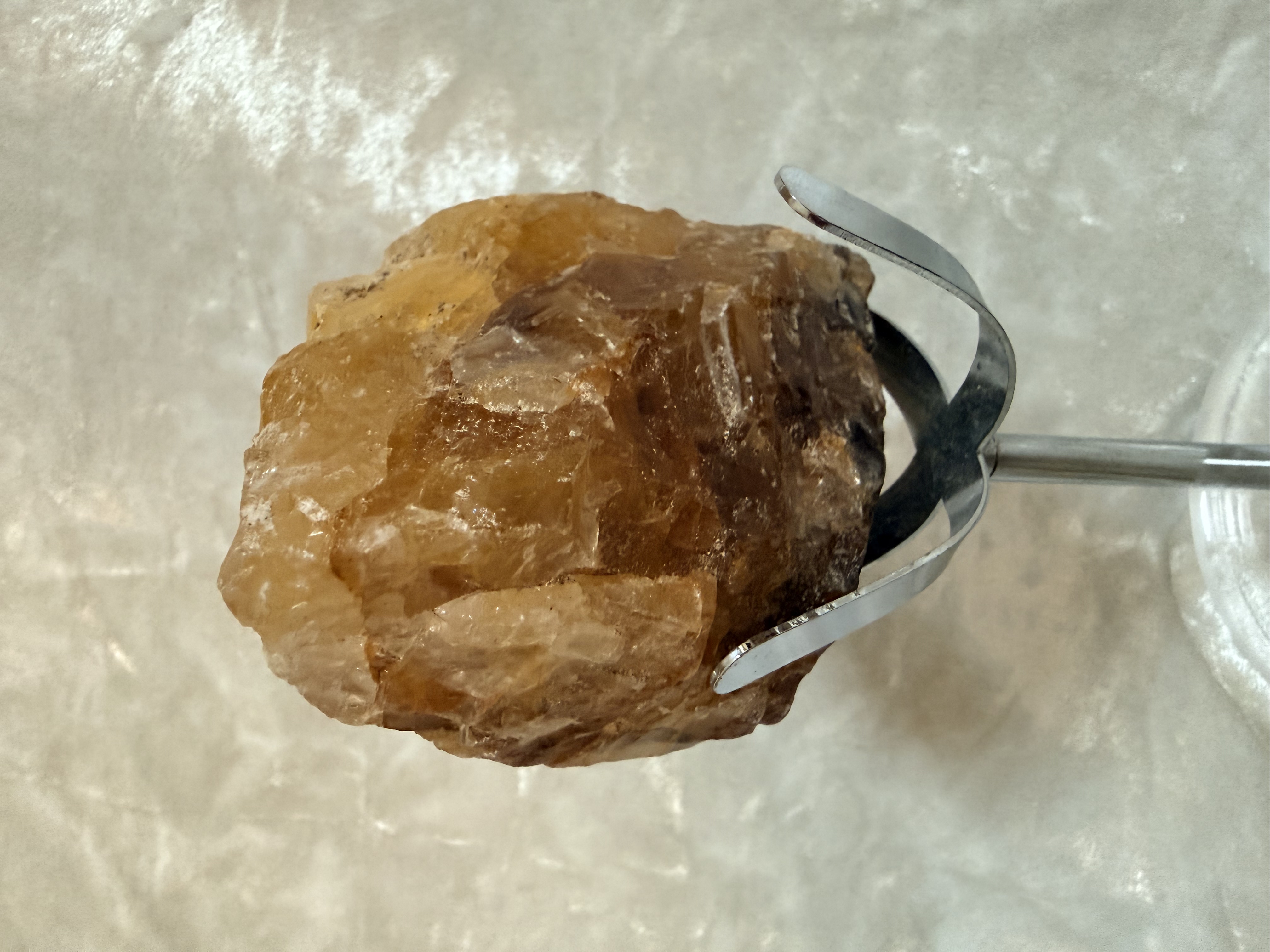 巴西黃金自療者原礦石（帶彩光）
