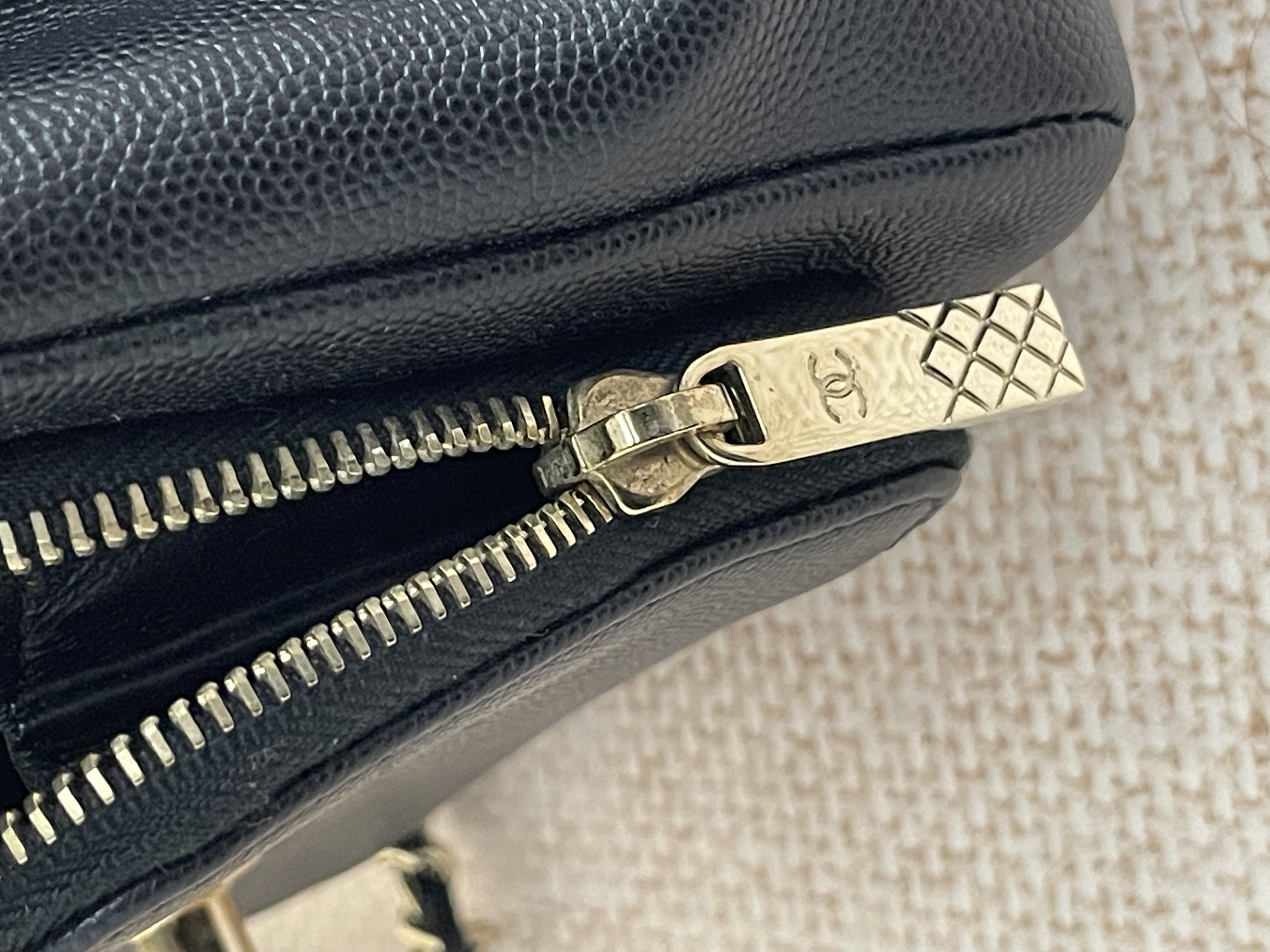 Pre-owned Chanel Business Affinity Bag/ Product Code: 26051701