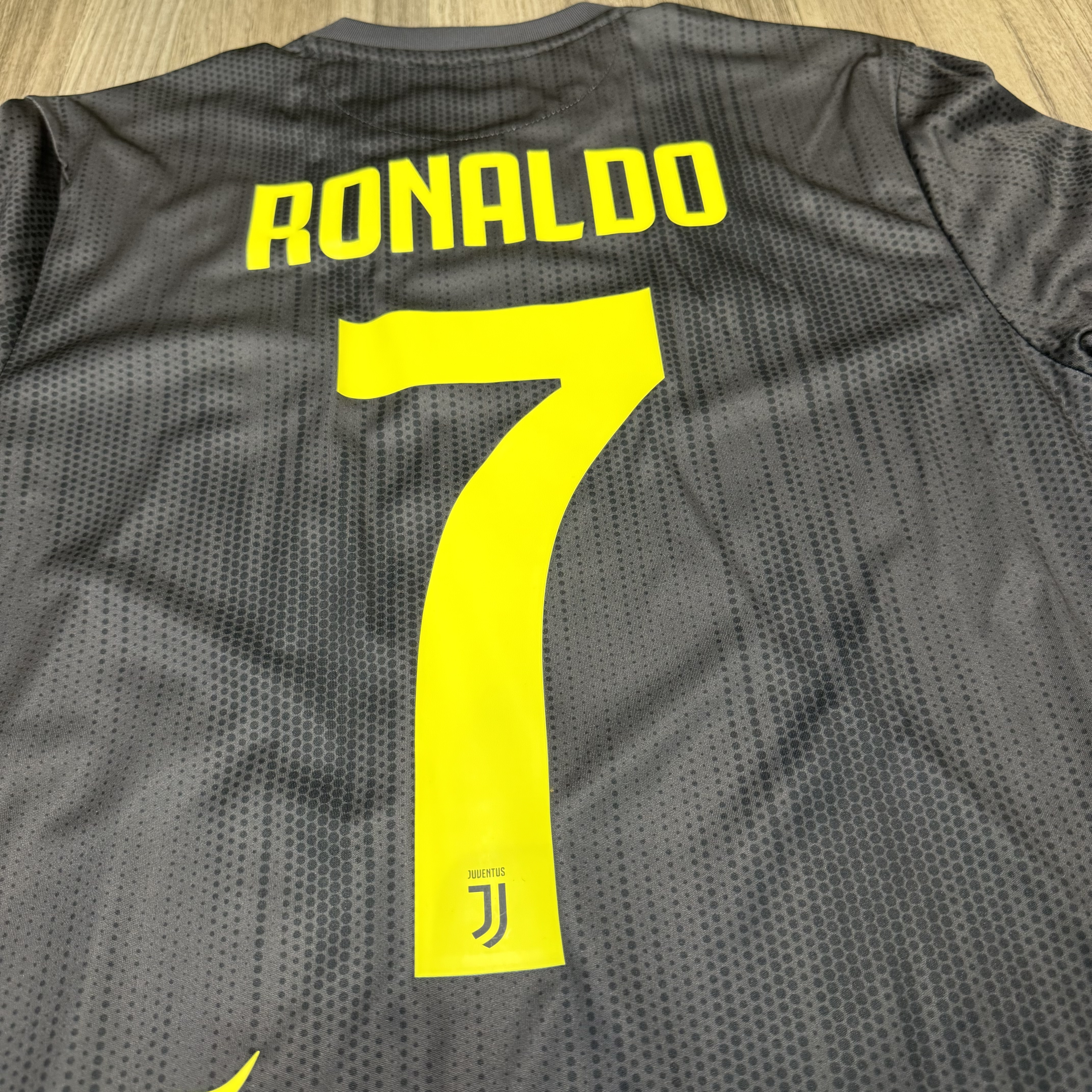 Juventus 18/19 away shirt #7 Ronaldo