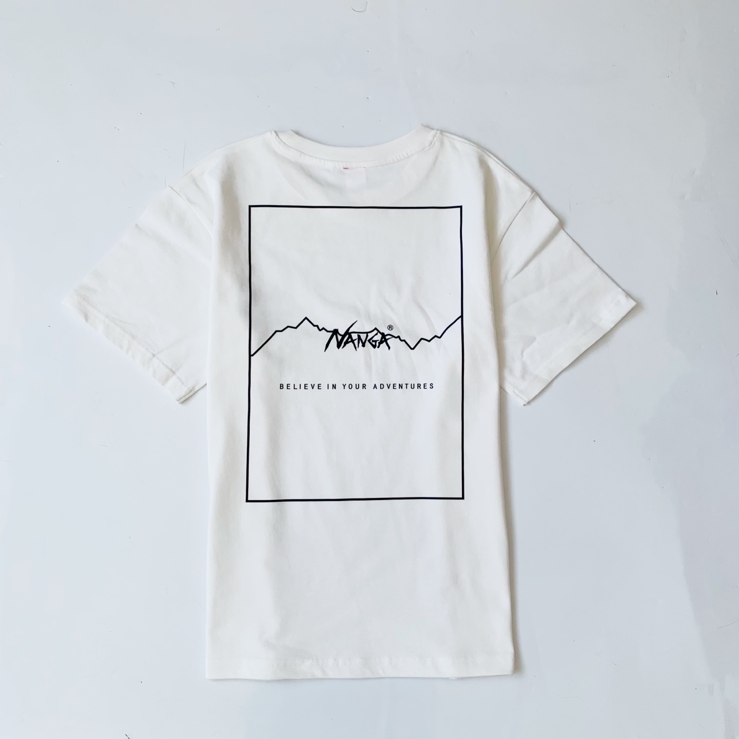 日款山系3色情侶Tee