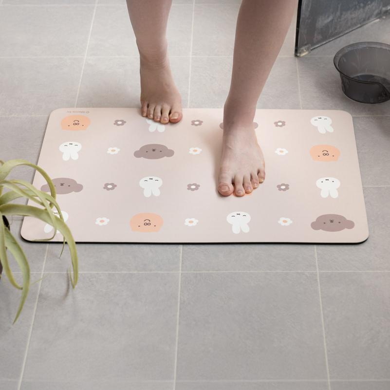 🔥🔥【日本直送《MIFFY》珪藻土軟質浴室地墊】