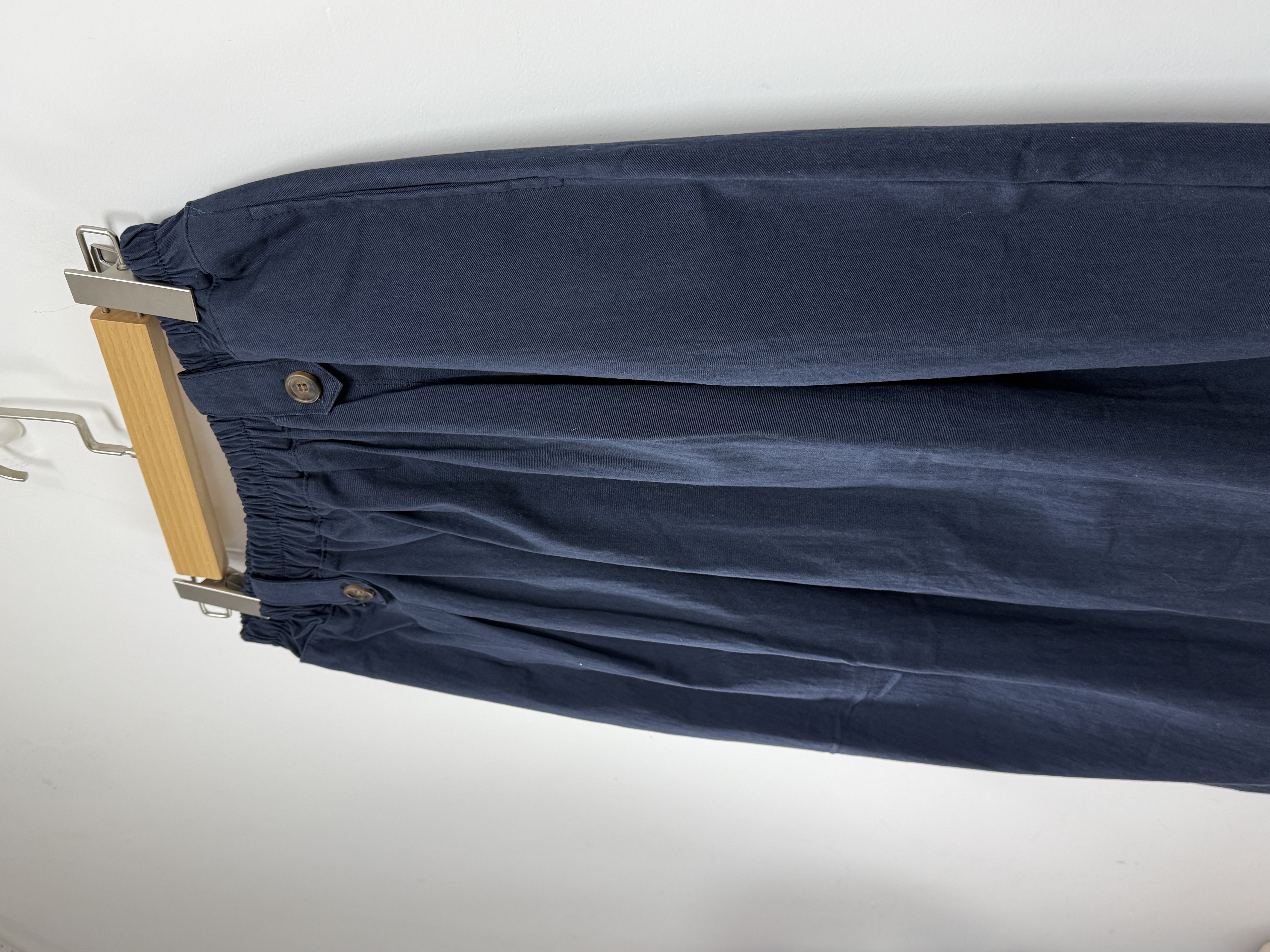 CD OX 間約薄直筒裙