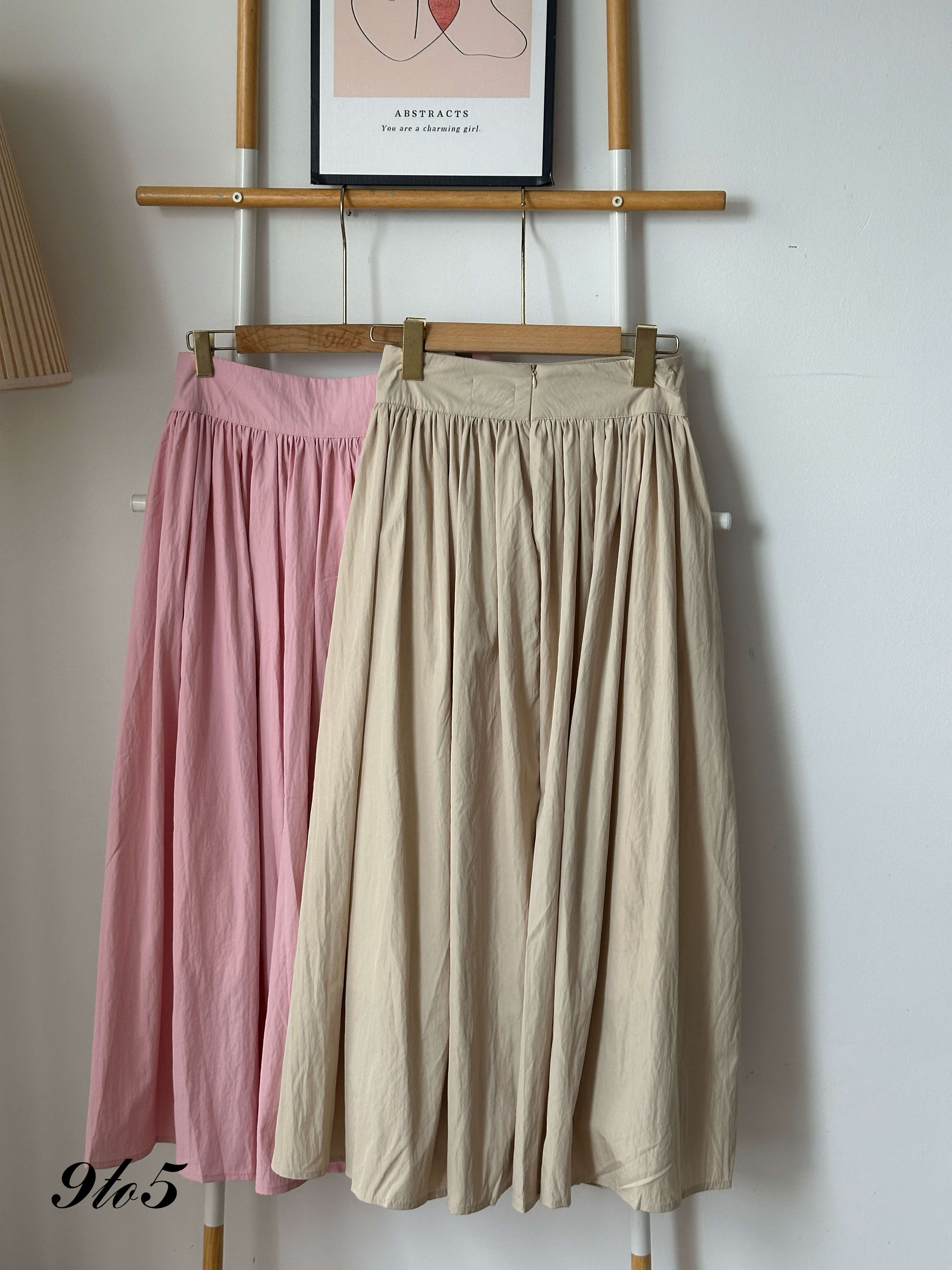 S1813 A Line Pleated Skirt - Cream & Pink 