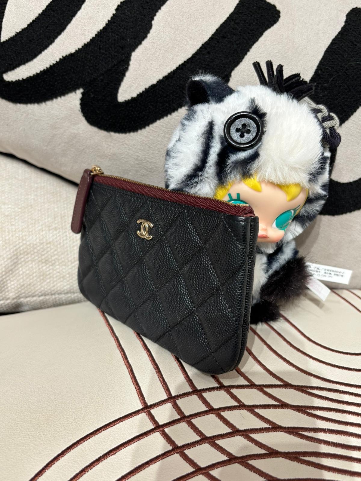 Chanel zip pouch o case 黑色荔枝牛皮金扣zip wallet 100%Authentic, 98%new ✅晶片✅Dust bag