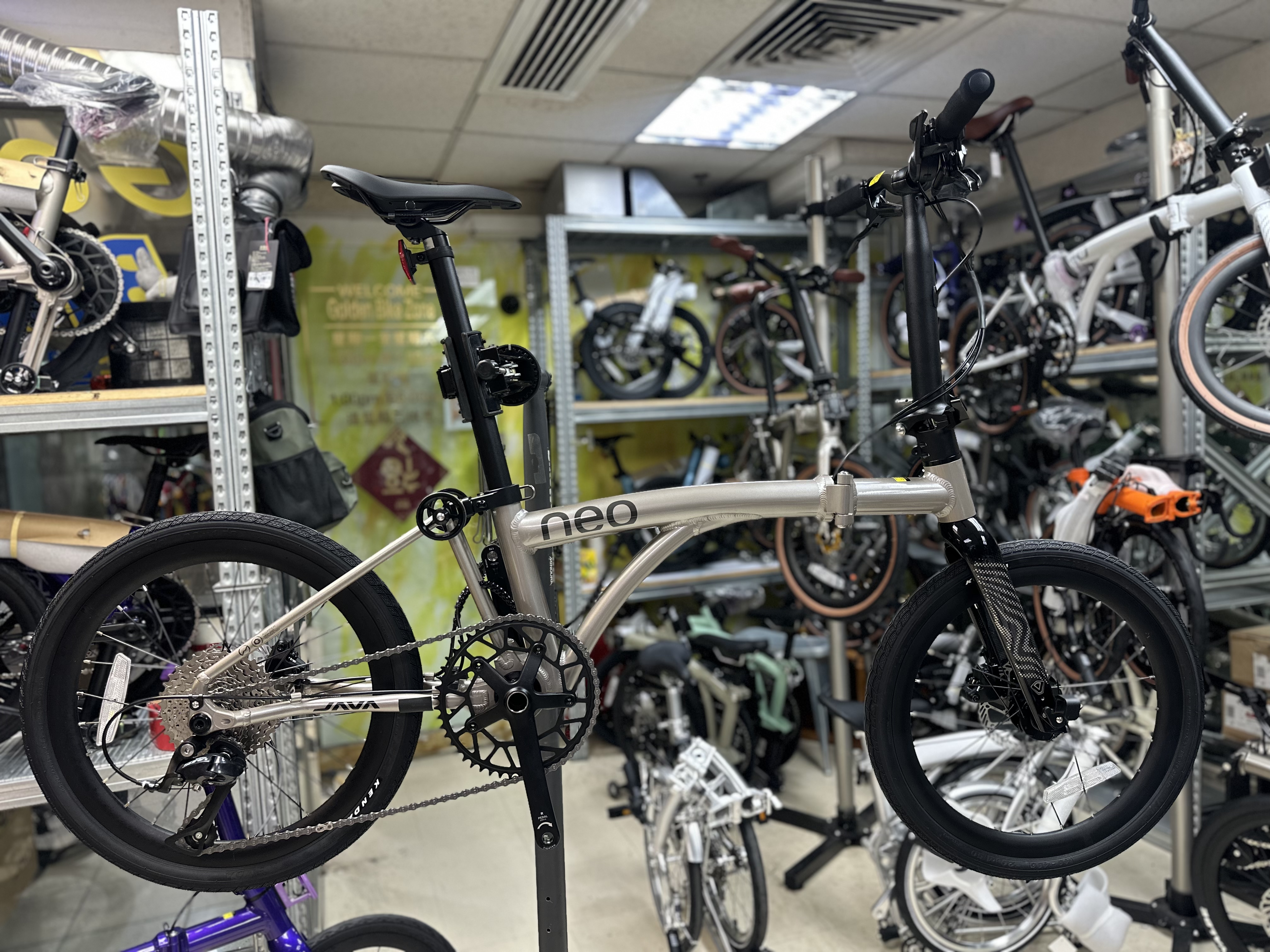 Java Neo 20” 406 9 speed 