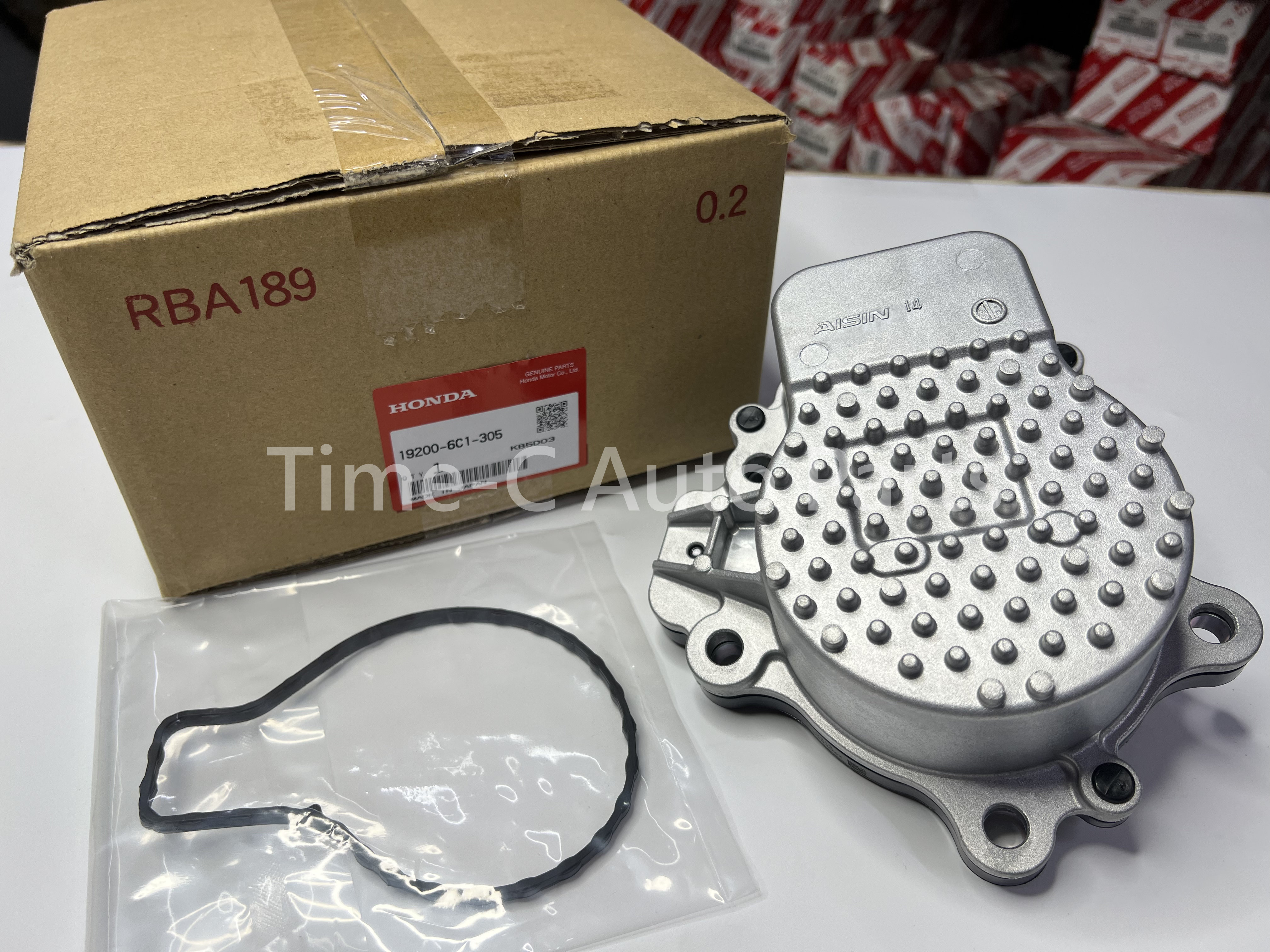 水泵 19200-6C1-305 - Honda Stepwgn