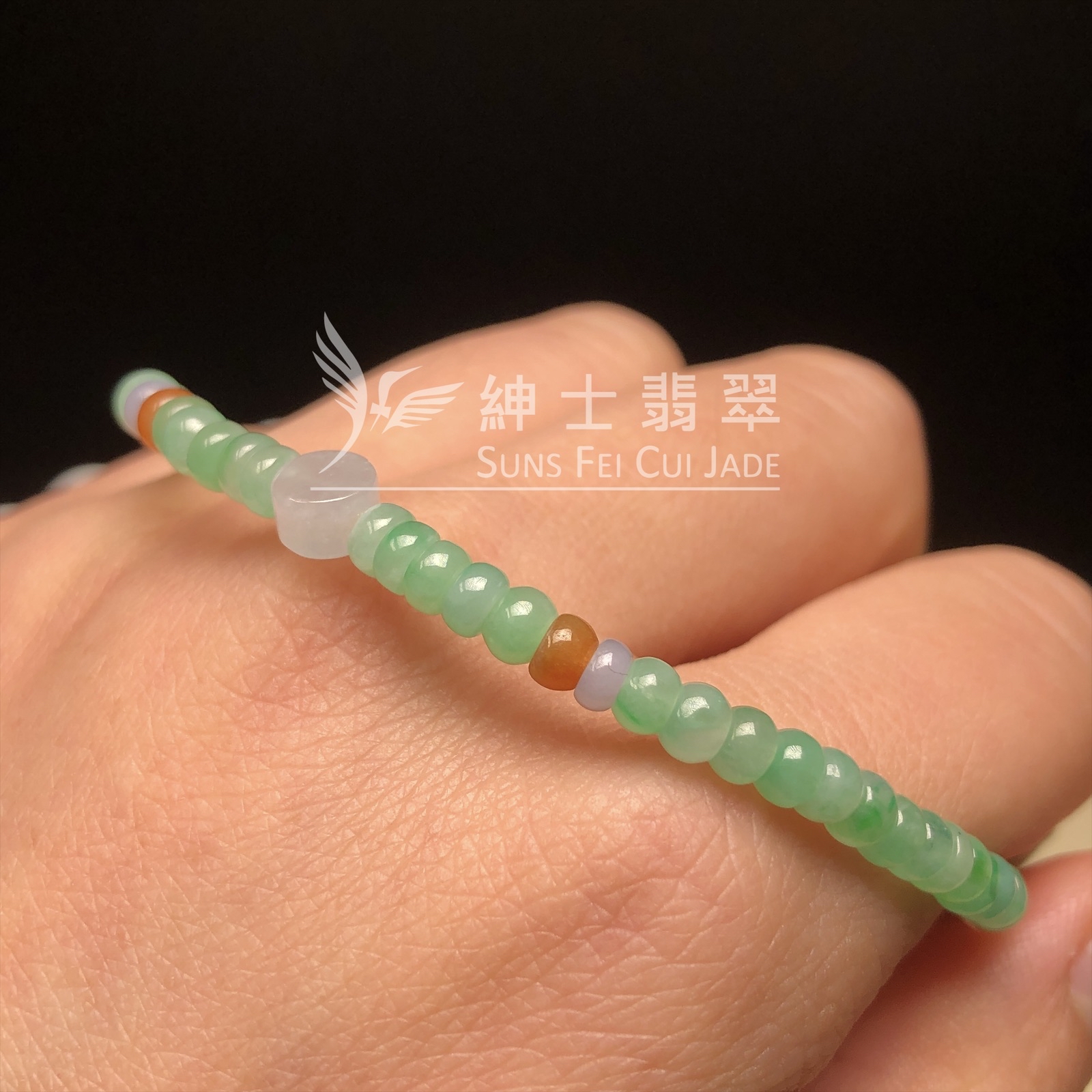 CA00617 甜綠翡翠併多寶手串