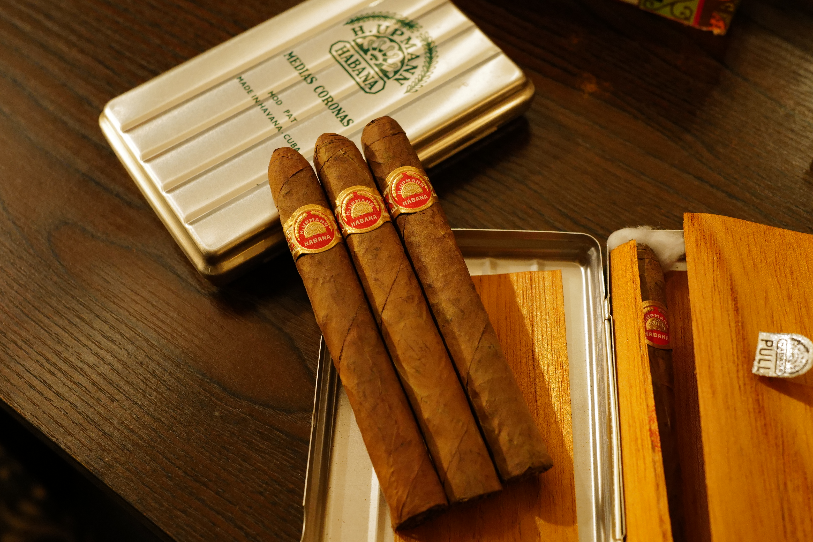 H Upmann Media Coronas 1985