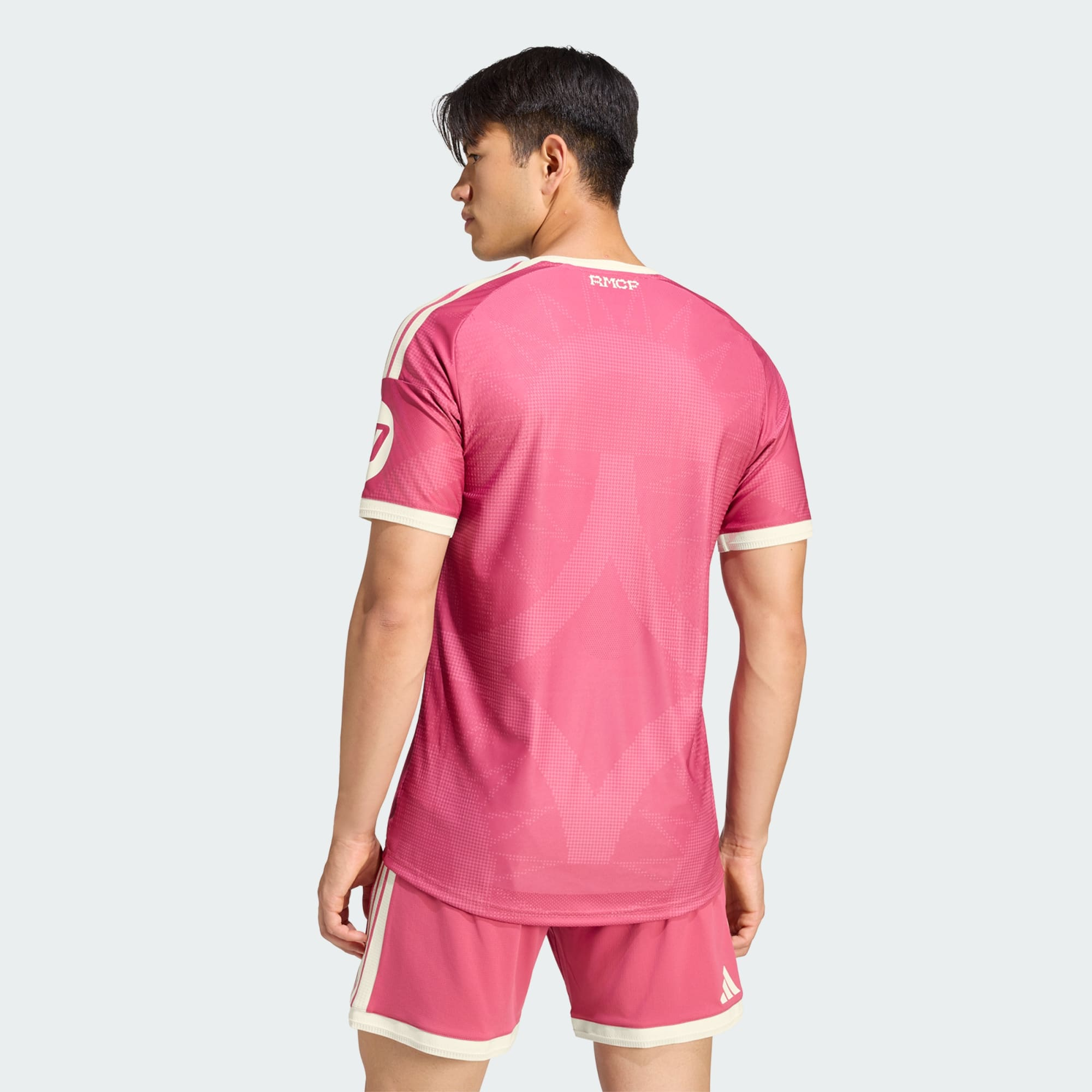 💎拉丁美洲風情重塑經典 Adidas Real Madrid 皇家馬德里 2026-27 三客球員版球衣 (可加印字章) KQ6946