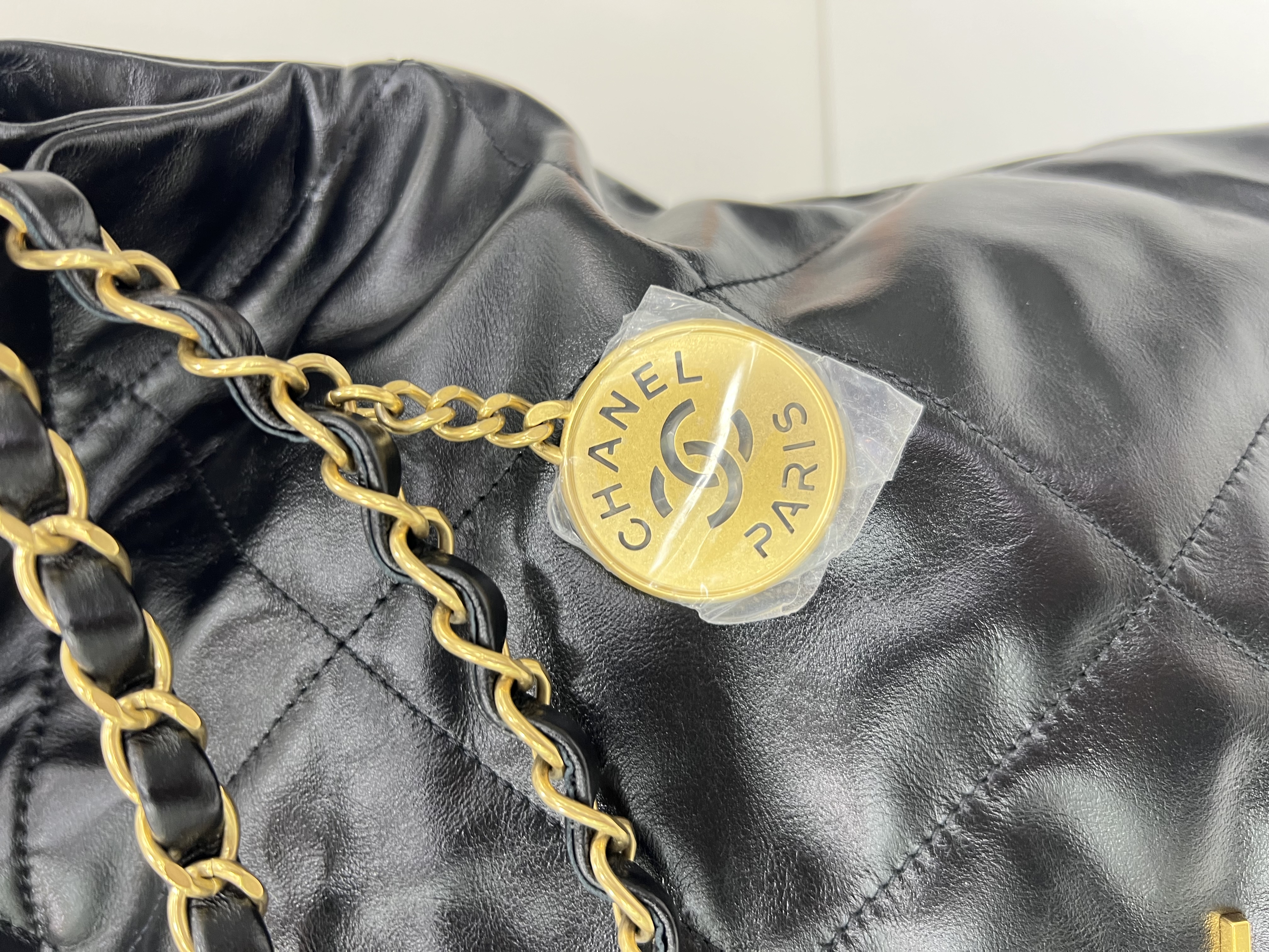 直播貨品 |  [1個-$100 2個-$300］E09