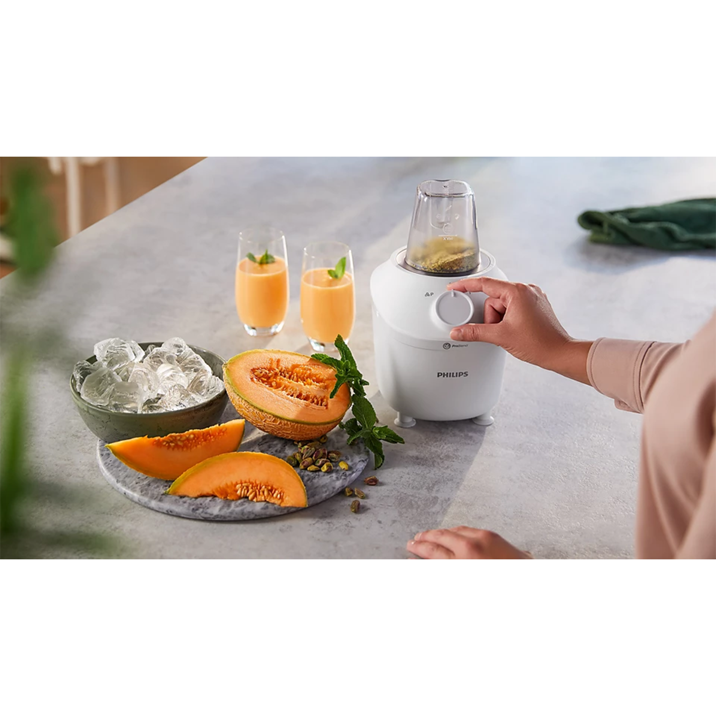 Philips 3000 Series 450W Blender & Dry Mill Set (HR2041/10)