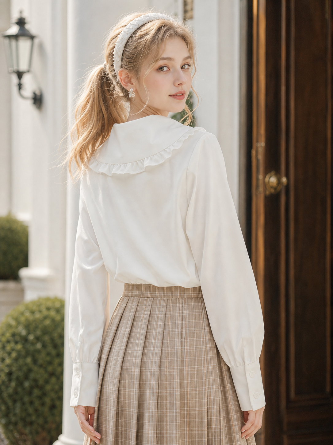 莊園的回憶錄 ∙ 典雅宮廷刺繡荷葉邊長袖襯衫  Manor Memoirs ∙ Elegant Royal Embroidered Ruffle Long Sleeve Blouse