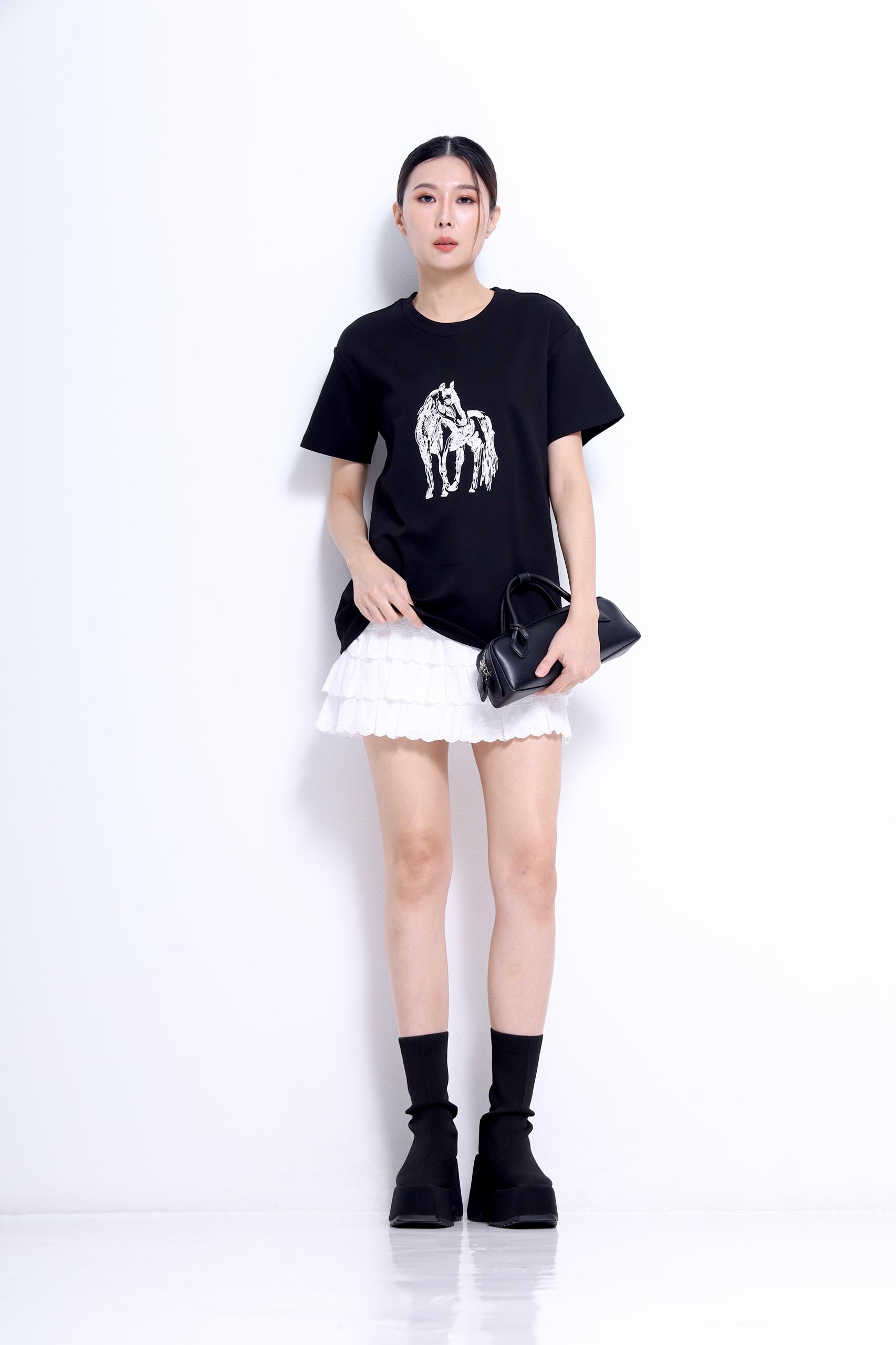 CB2660 Ink Stallion Art Tee