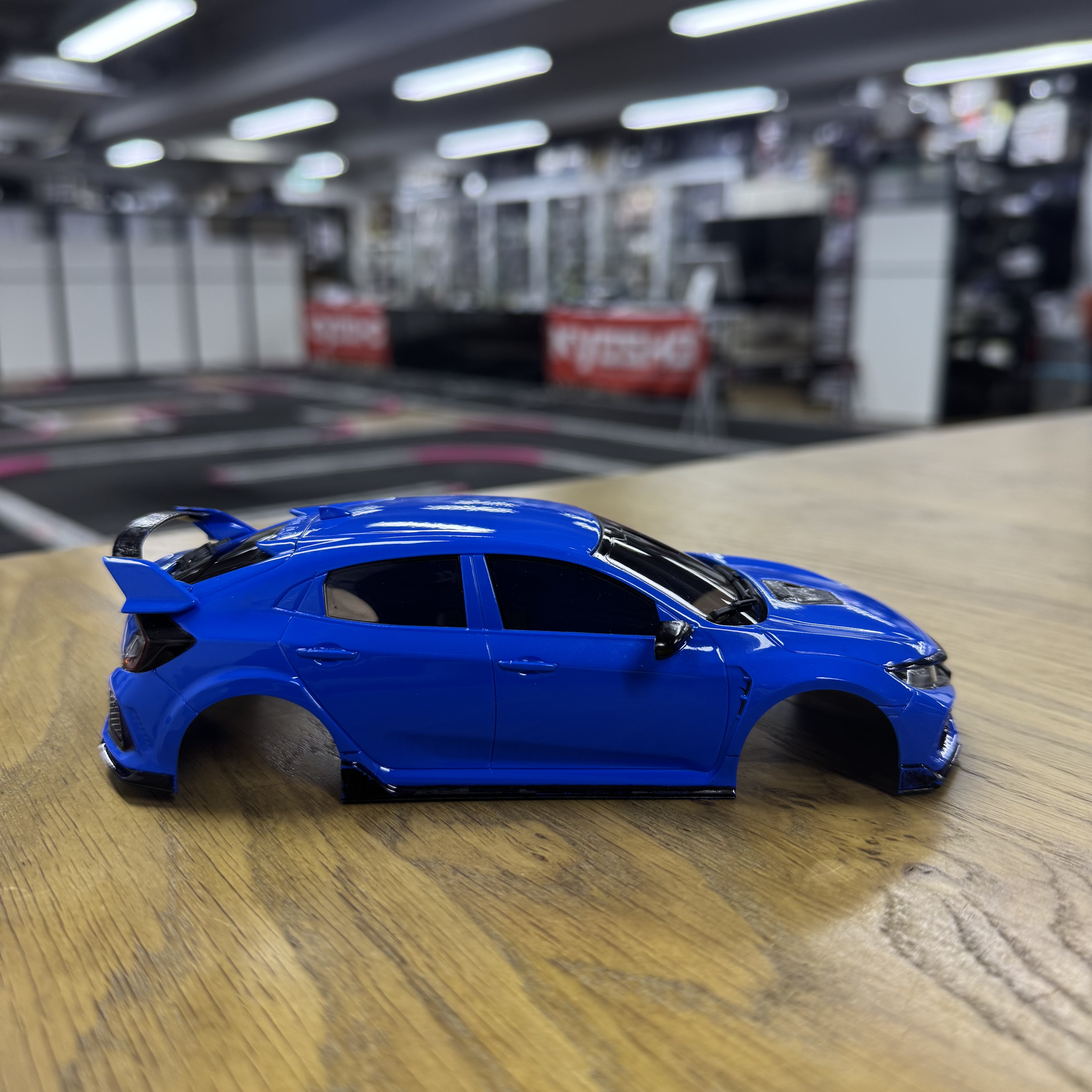 Honda CIVIC TypeR FK8 Blue