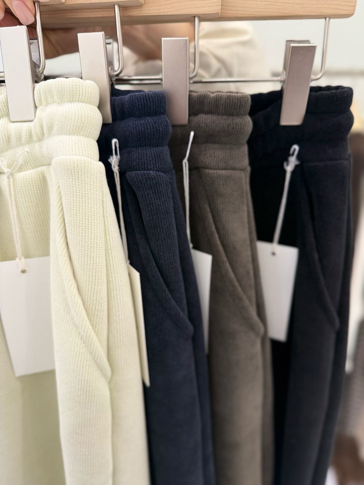 保暖绒毛底直腳褲