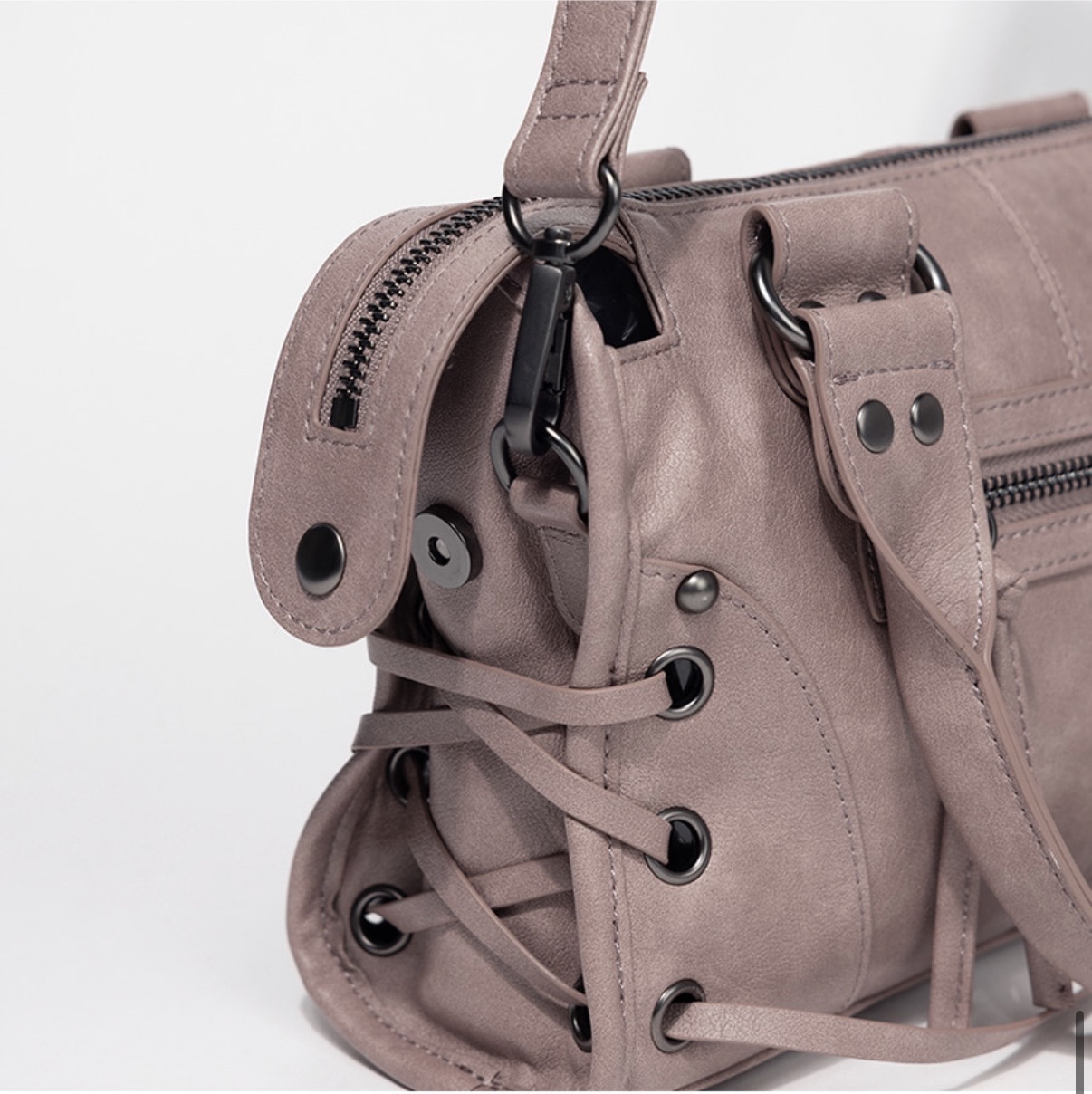 Fancyclub BELTED WASHING LEATHER MINI BAG (PINK) F26QE991