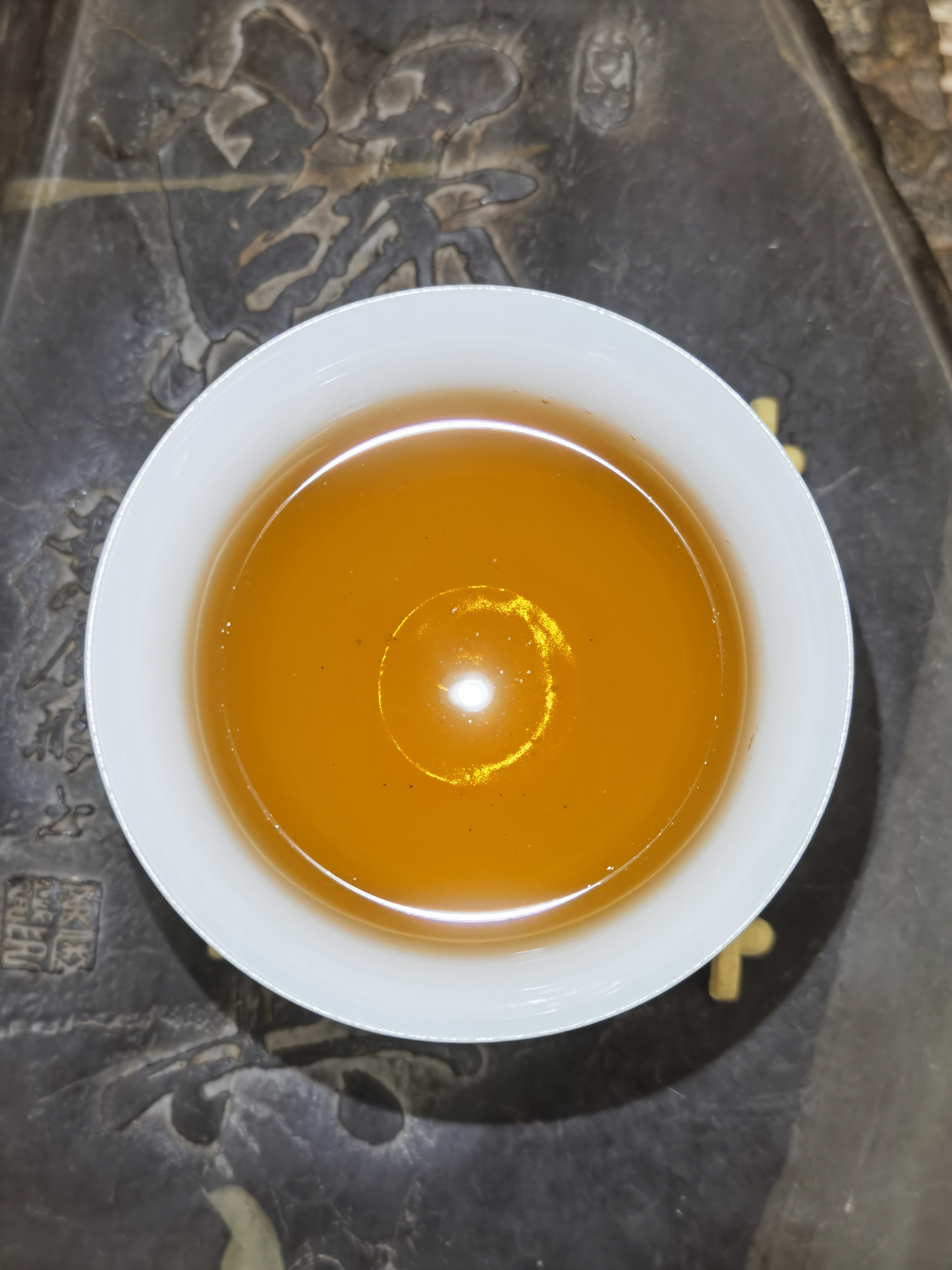 🌿 野生赤靈芝：自然的健康奇蹟 