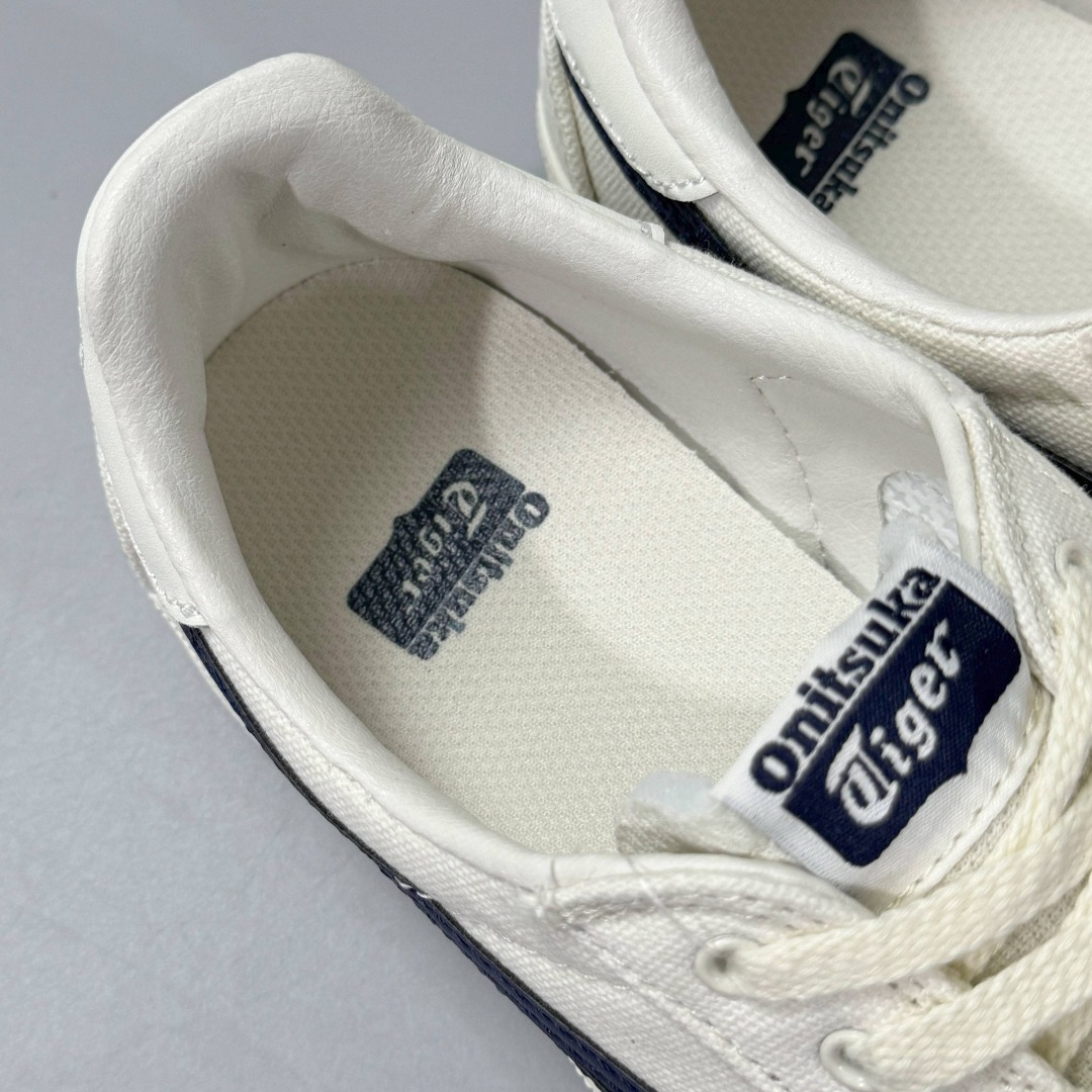 Onitsuka Tiger Tokuten