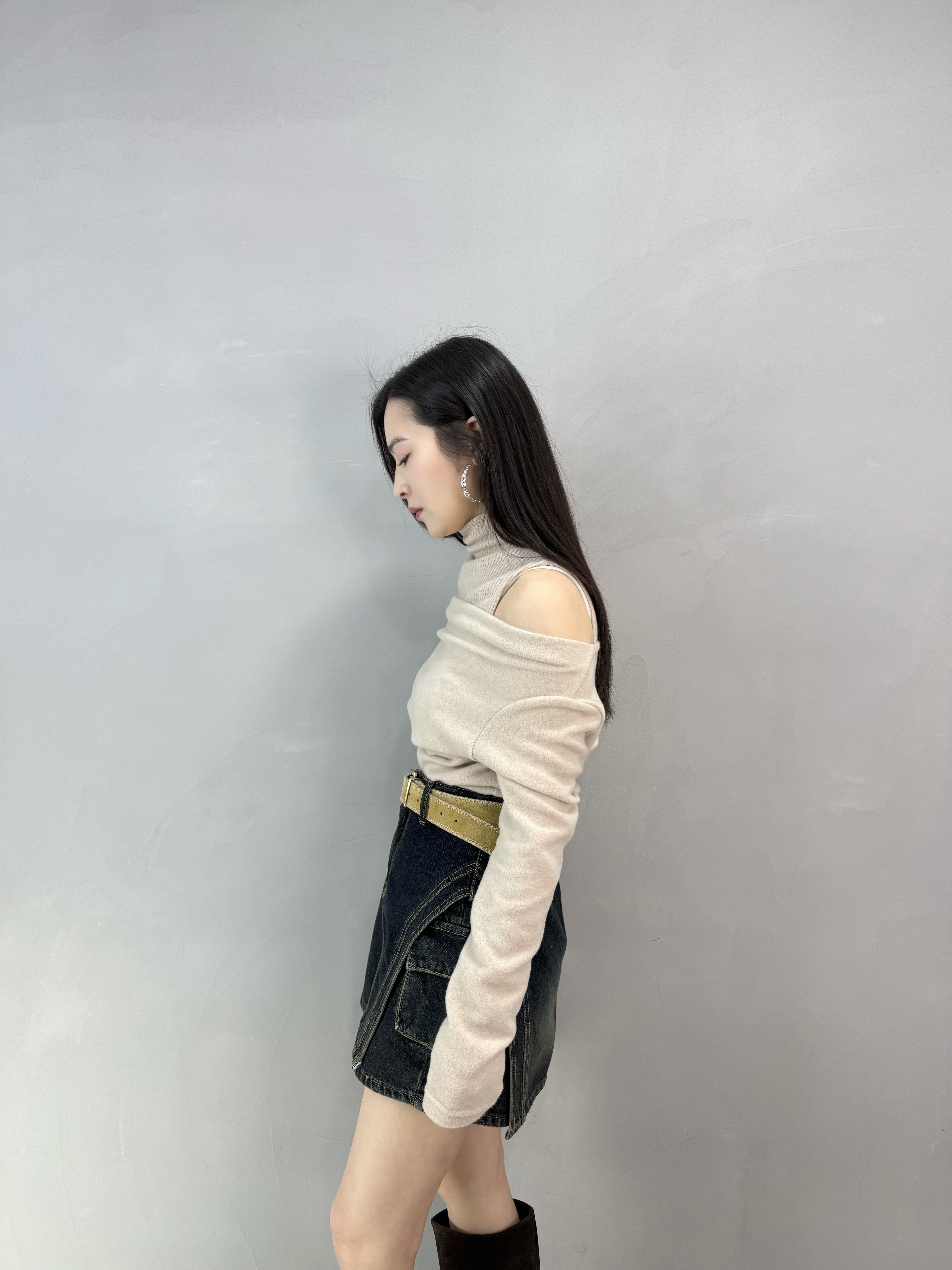 E61 側袋洗水牛仔裙褲