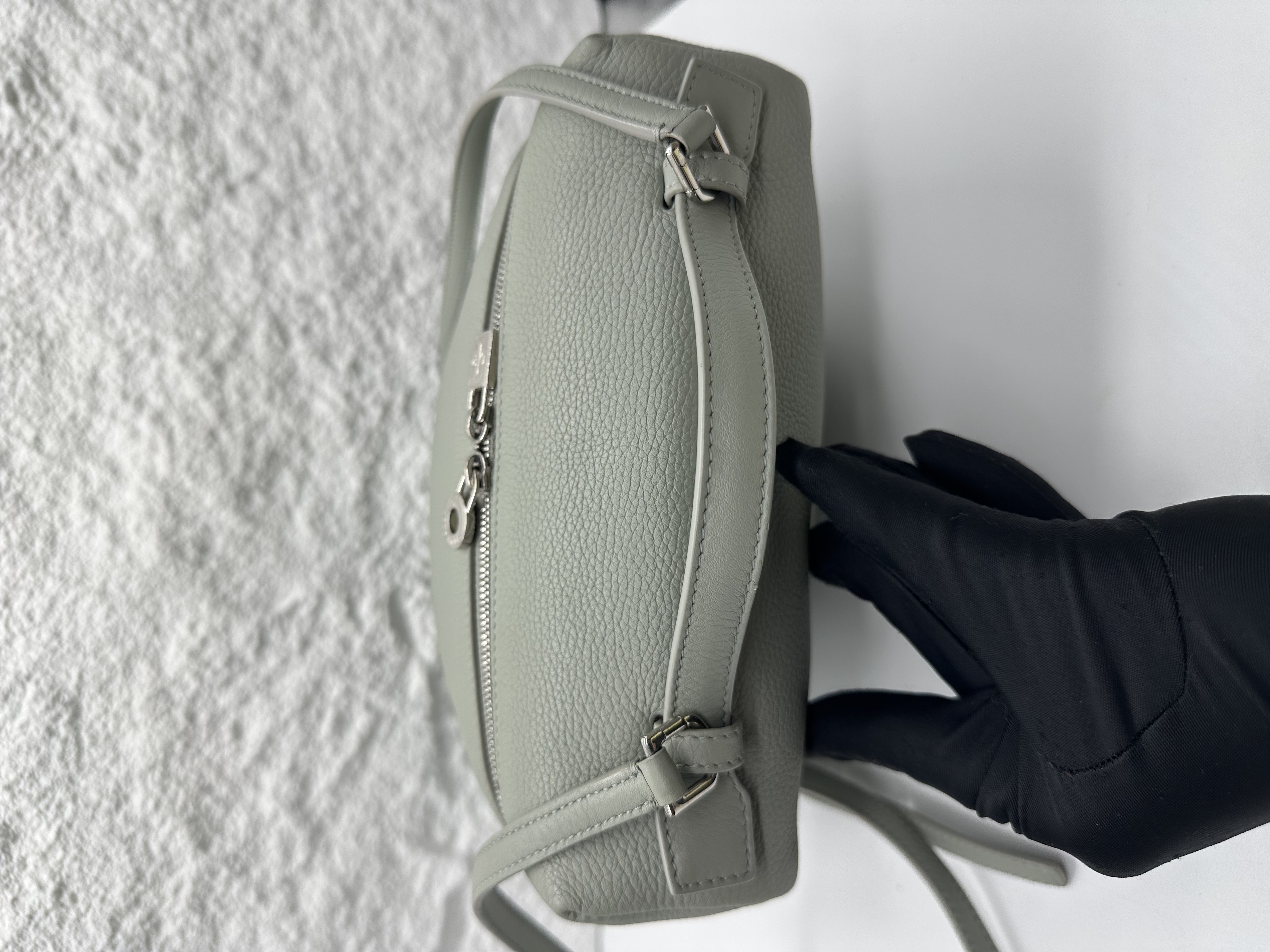 Pre-owned Loro Piana Extra Pocket L23.5