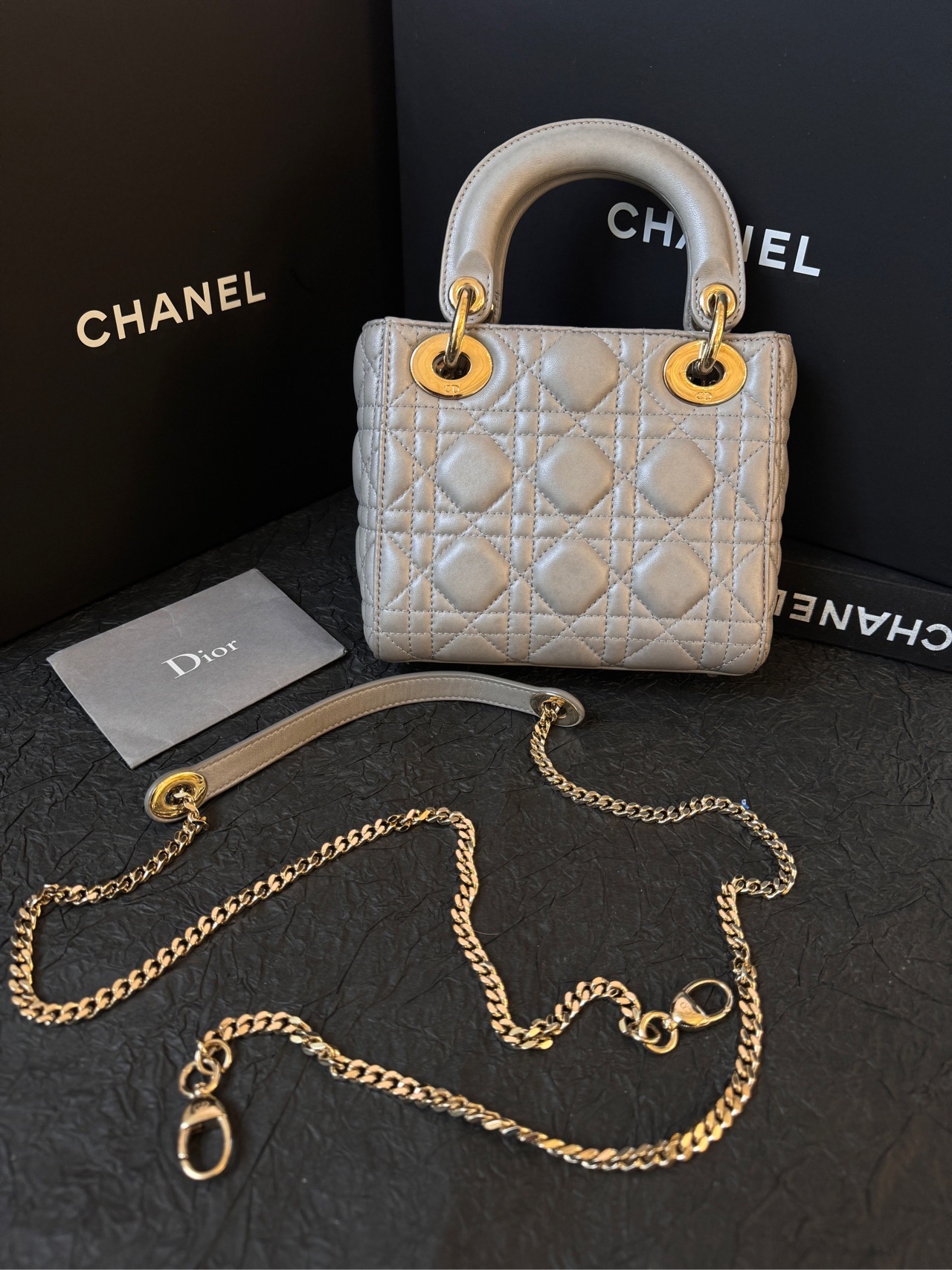 【預訂貨品】Dior 珠光灰羊皮mini戴包