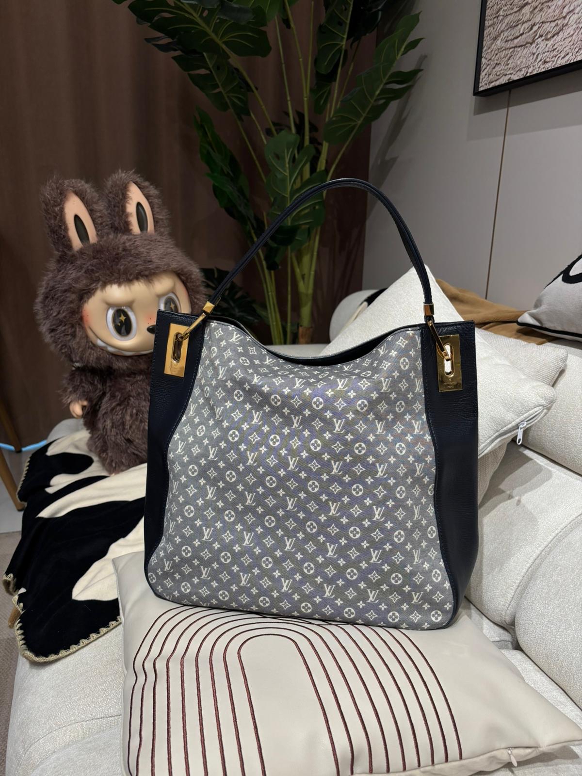 Lv Idylle Rendezvous PM Shoulder Bag M40744  100%Authentic, 95%New✅Dust bag