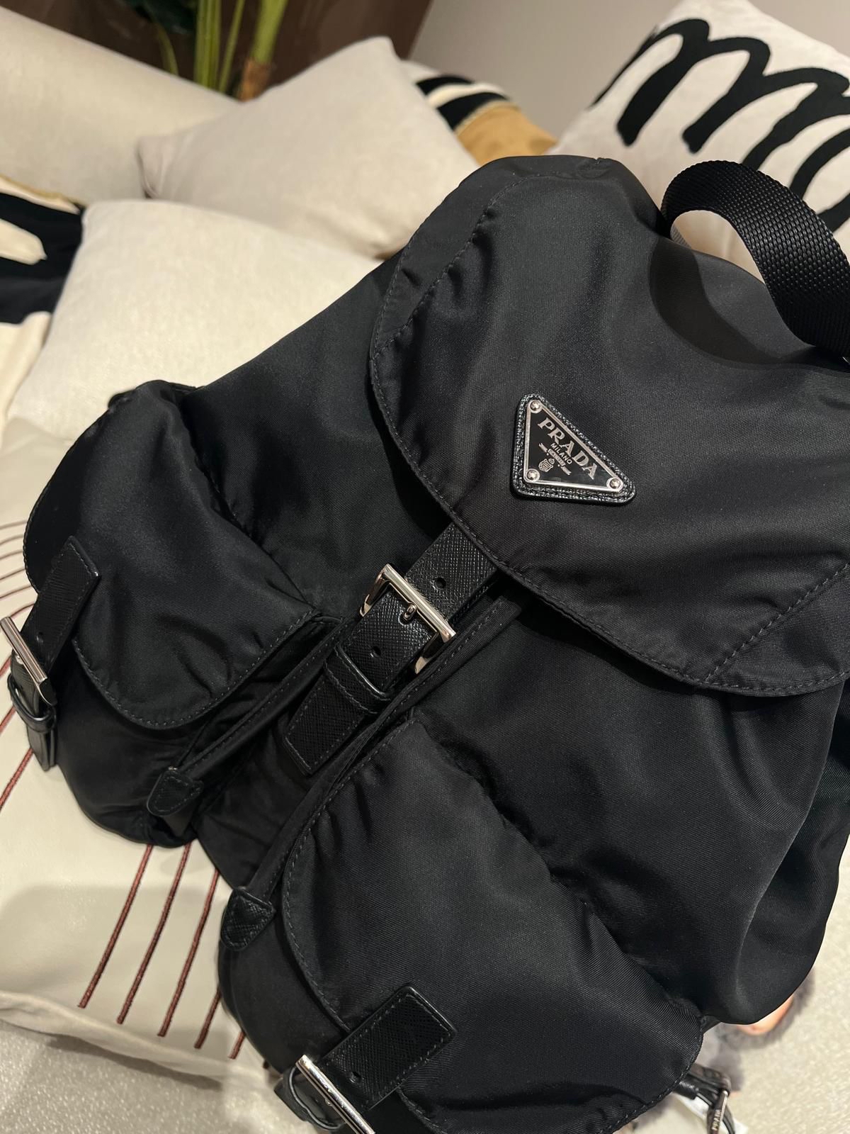 Prada Re-Nylon Backpack small 背囊100%Authentic, 98%New ✅Dust bag