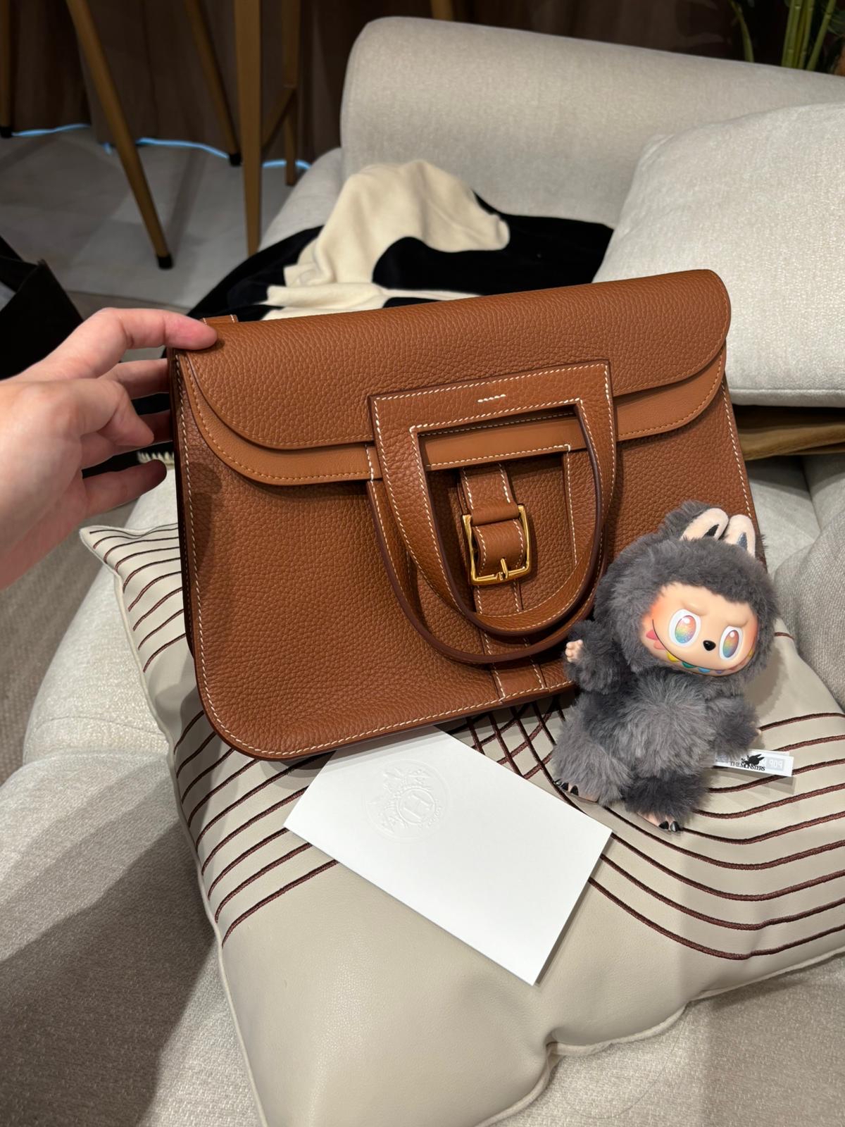 Hermes Halzan 31 Stamp D，Gold/Gold 金金100%Authentic, 99%New ✅收據✅Dust bag✅Box