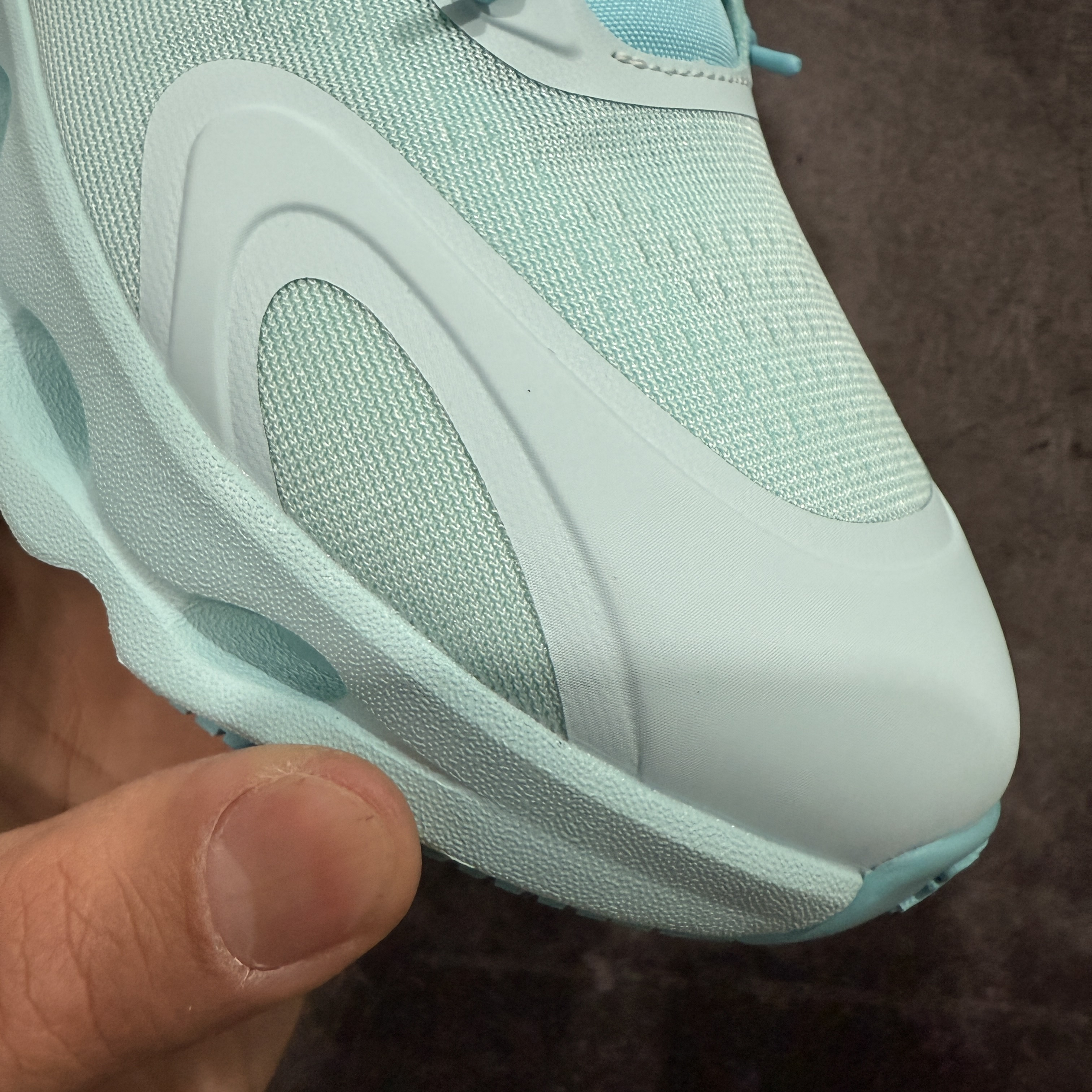 LOEWE x On Cloudsolo